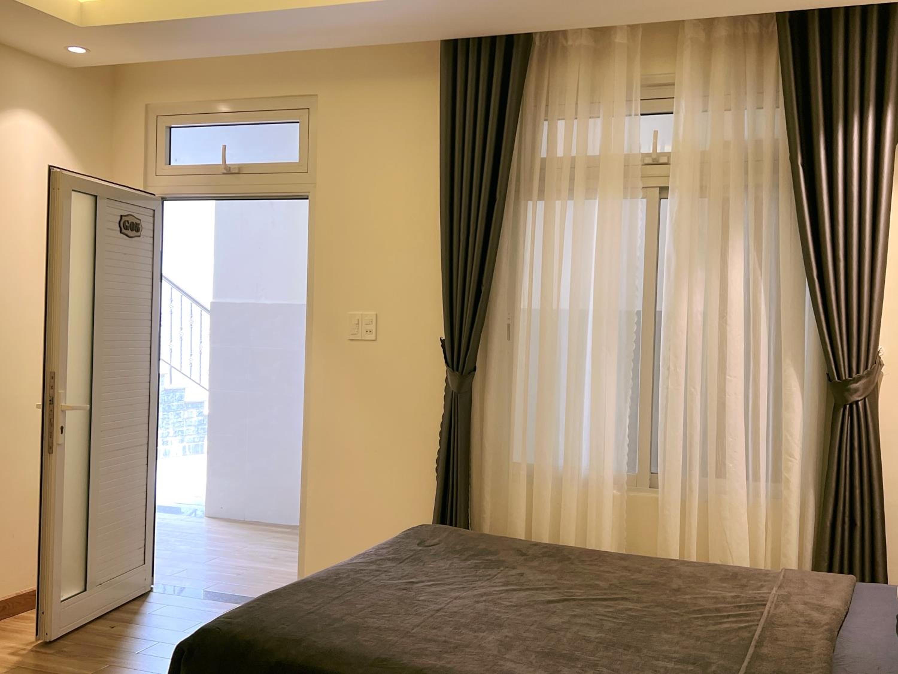 Standard Family Room - Photo 5