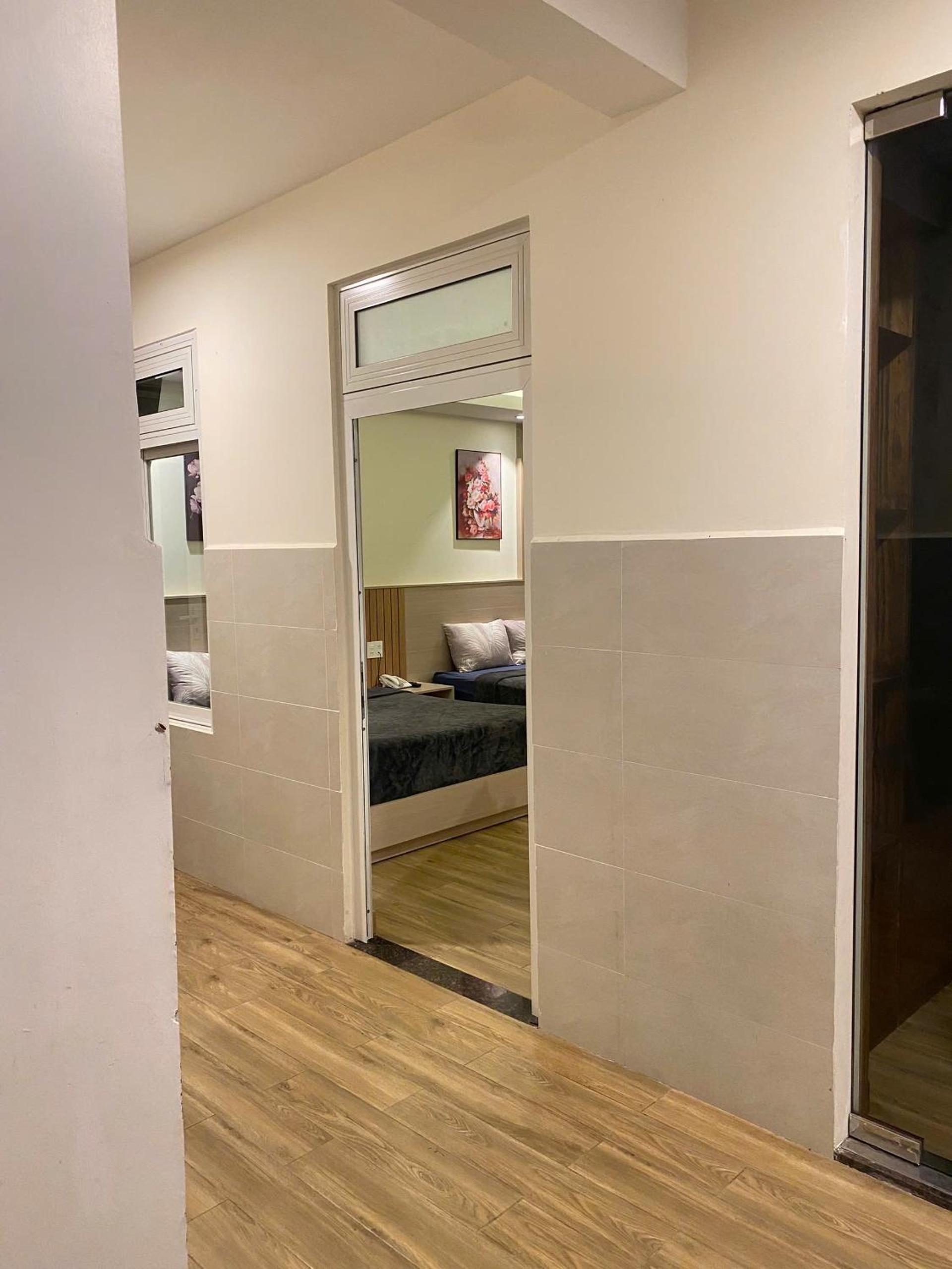 Standard Family Room - Photo 11