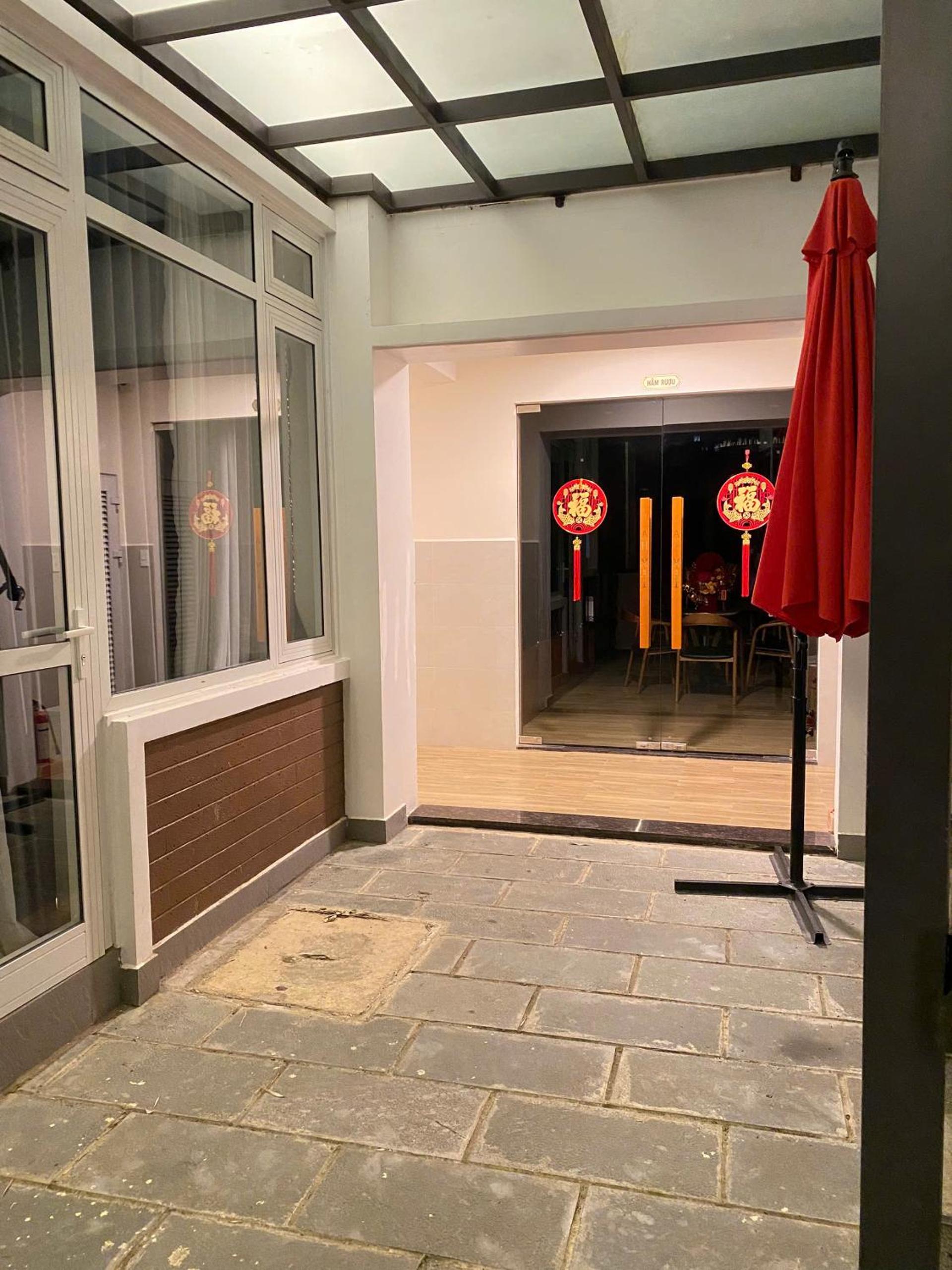 Standard Family Room - Photo 12