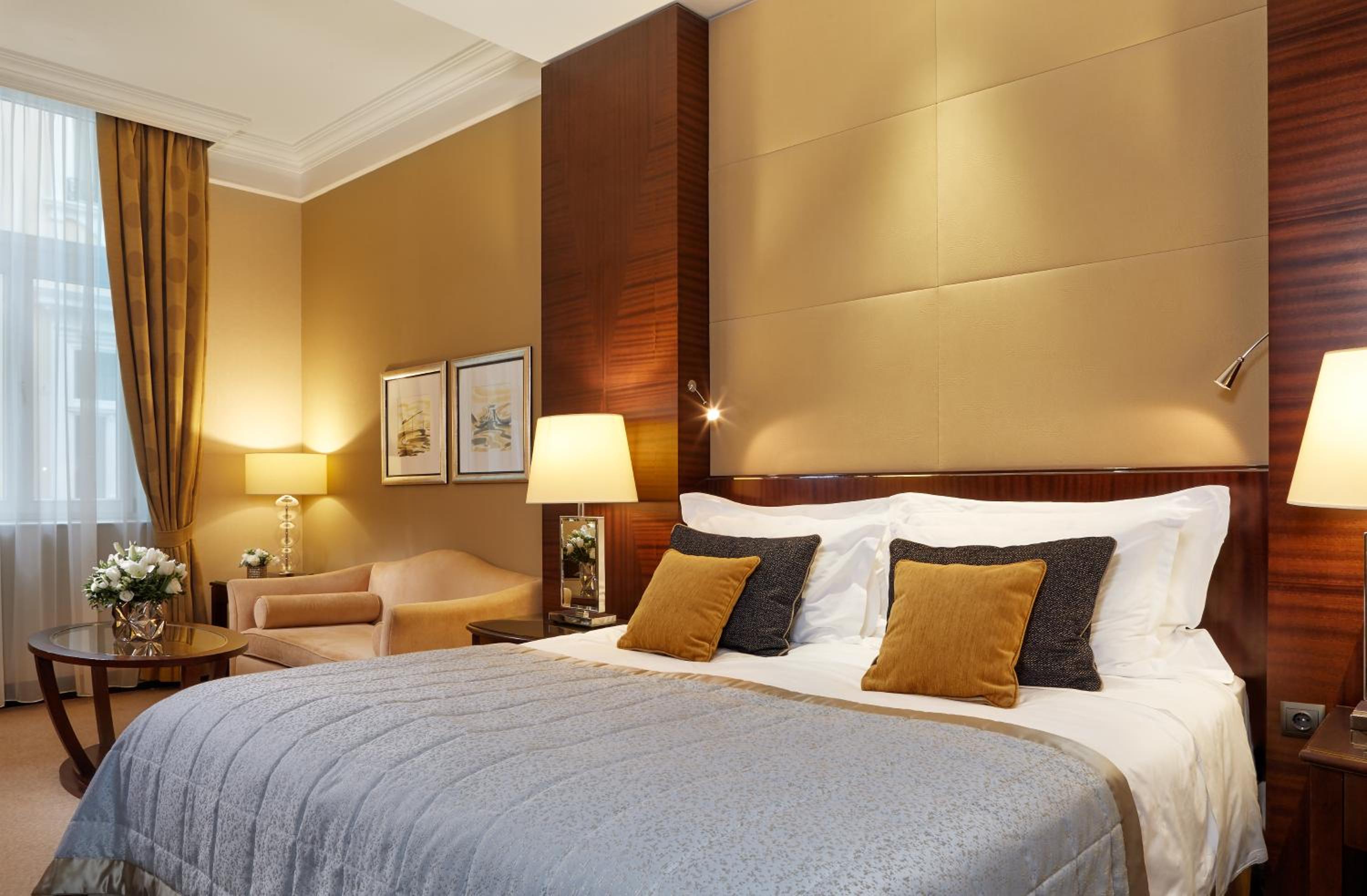Executive Room with Royal Spa and Executive Club Access