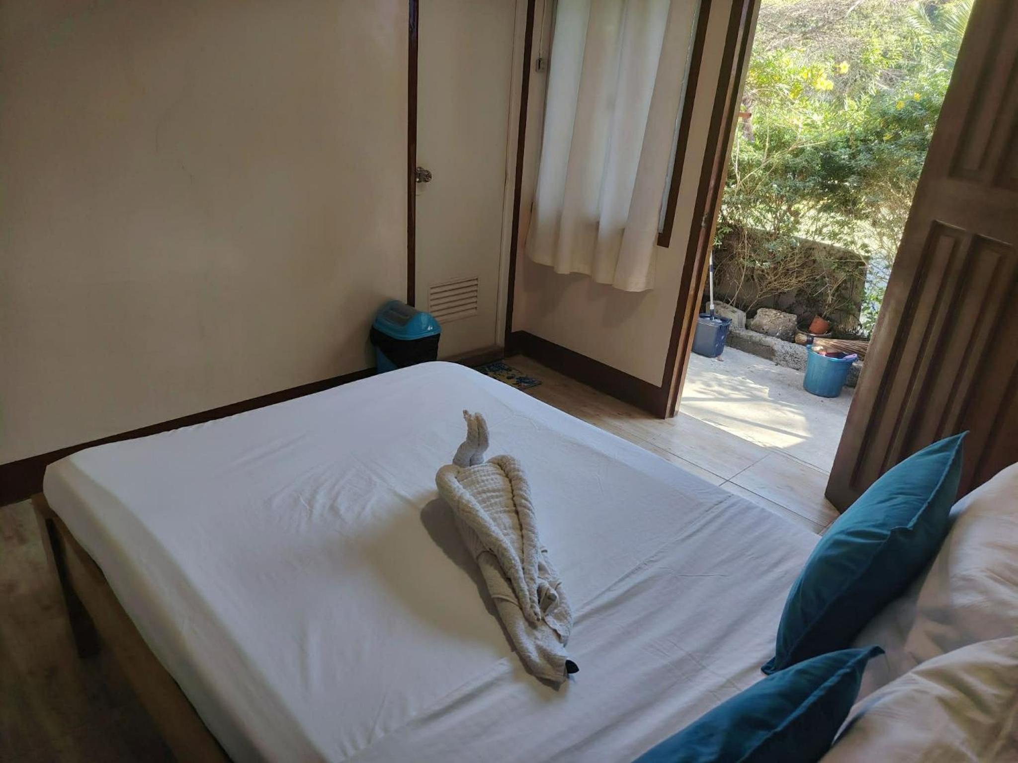 Budget Double Room photo 3