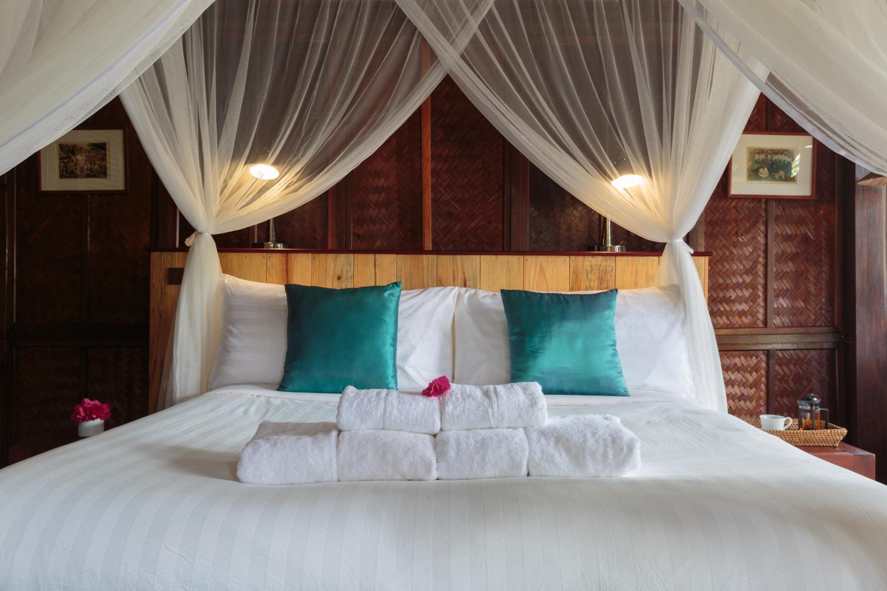 Double Room (Include boat from PakBeng – Luang Prabang) photo 3