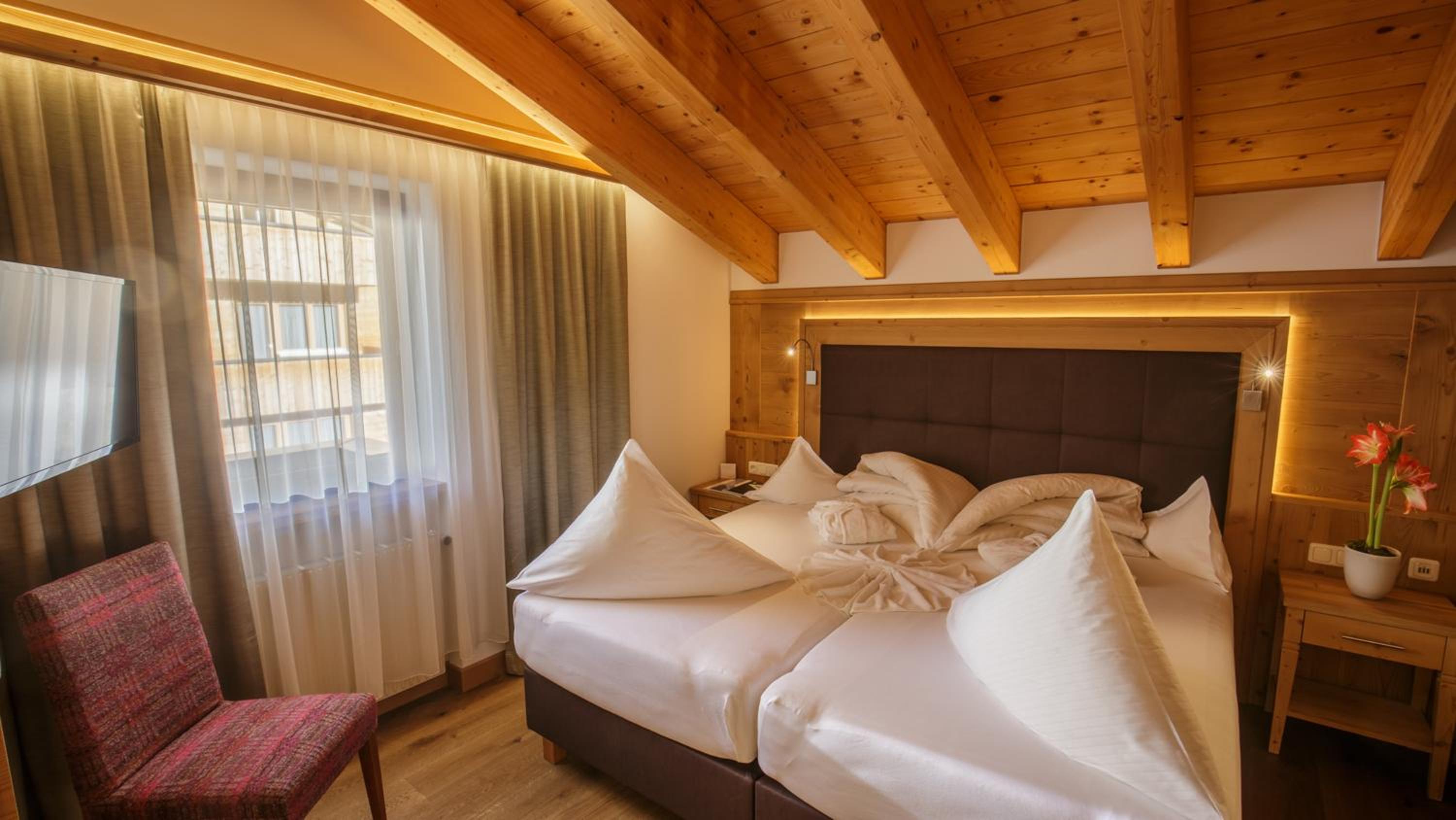 Junior Suite with Balcony photo 3