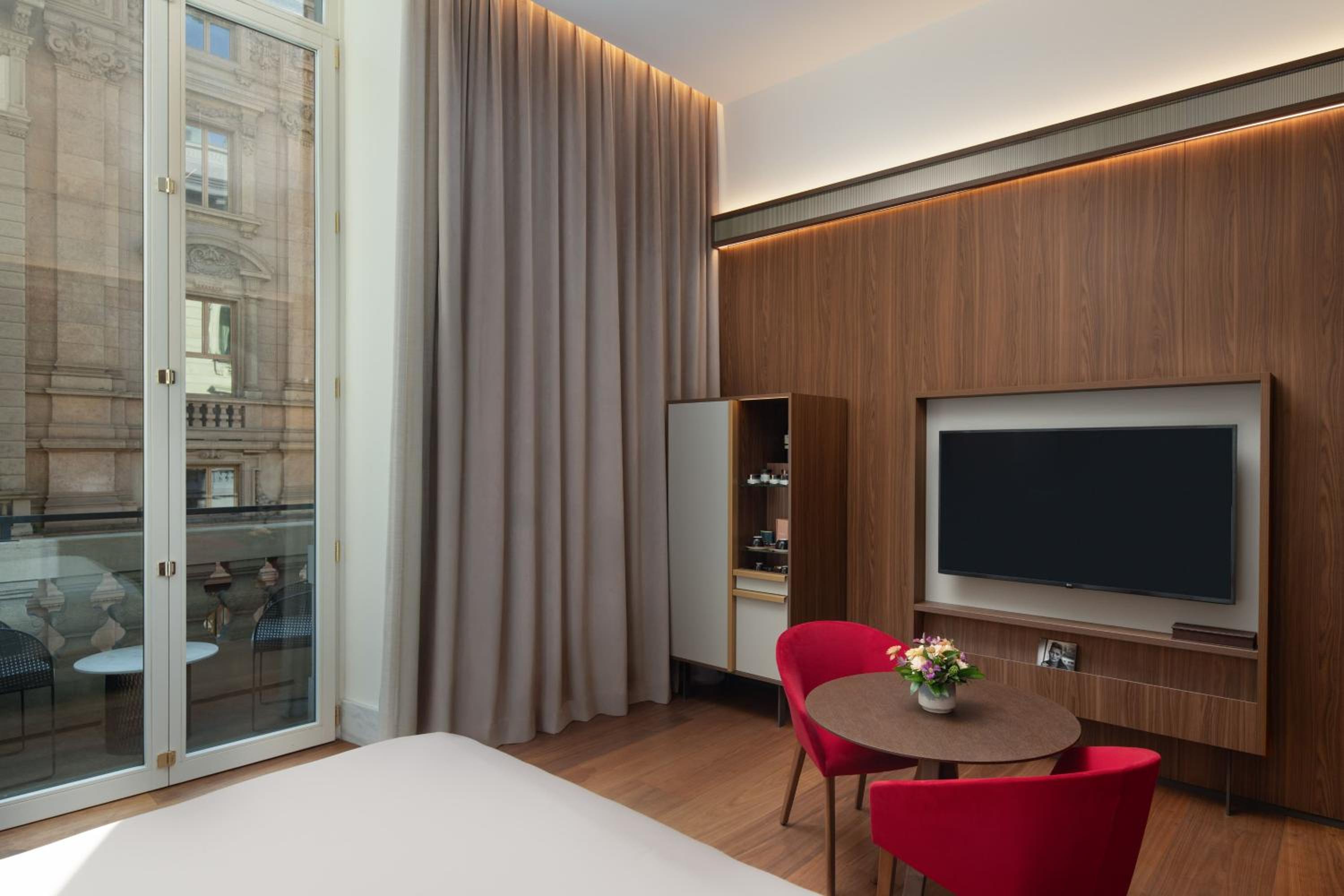 Supreme Room with Balcony with Spa Access