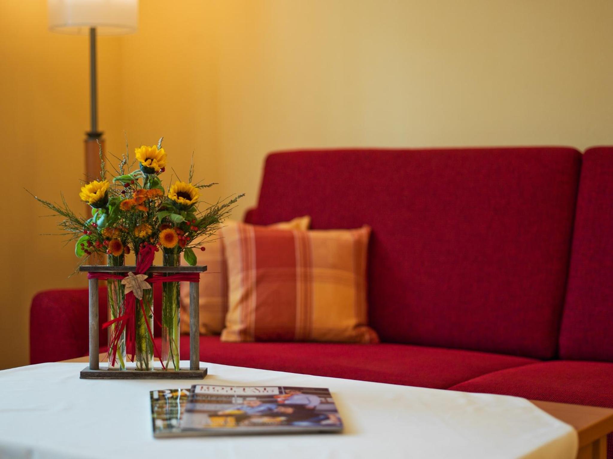 Apartment 5 photo 2