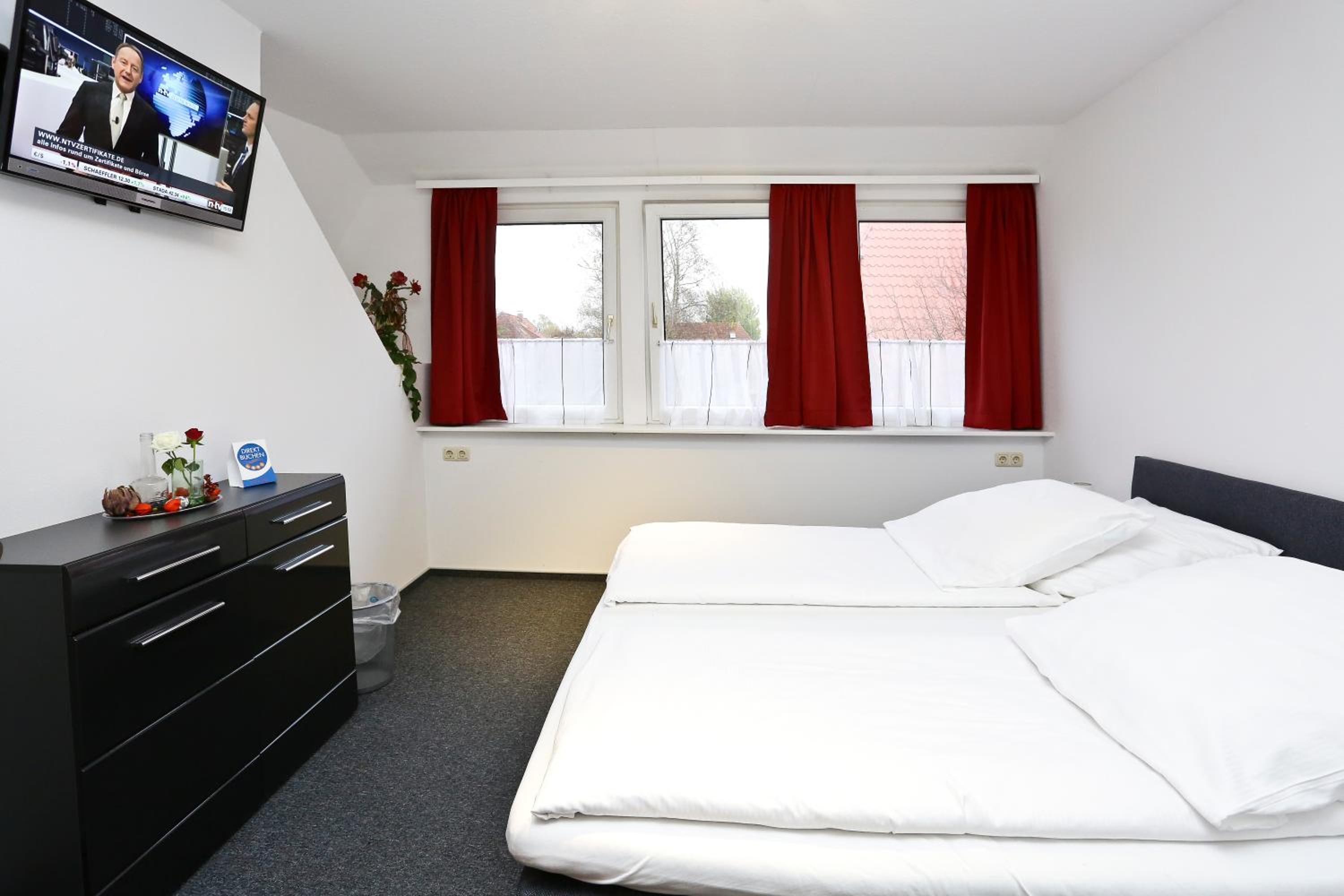 Double Room - Photo 1