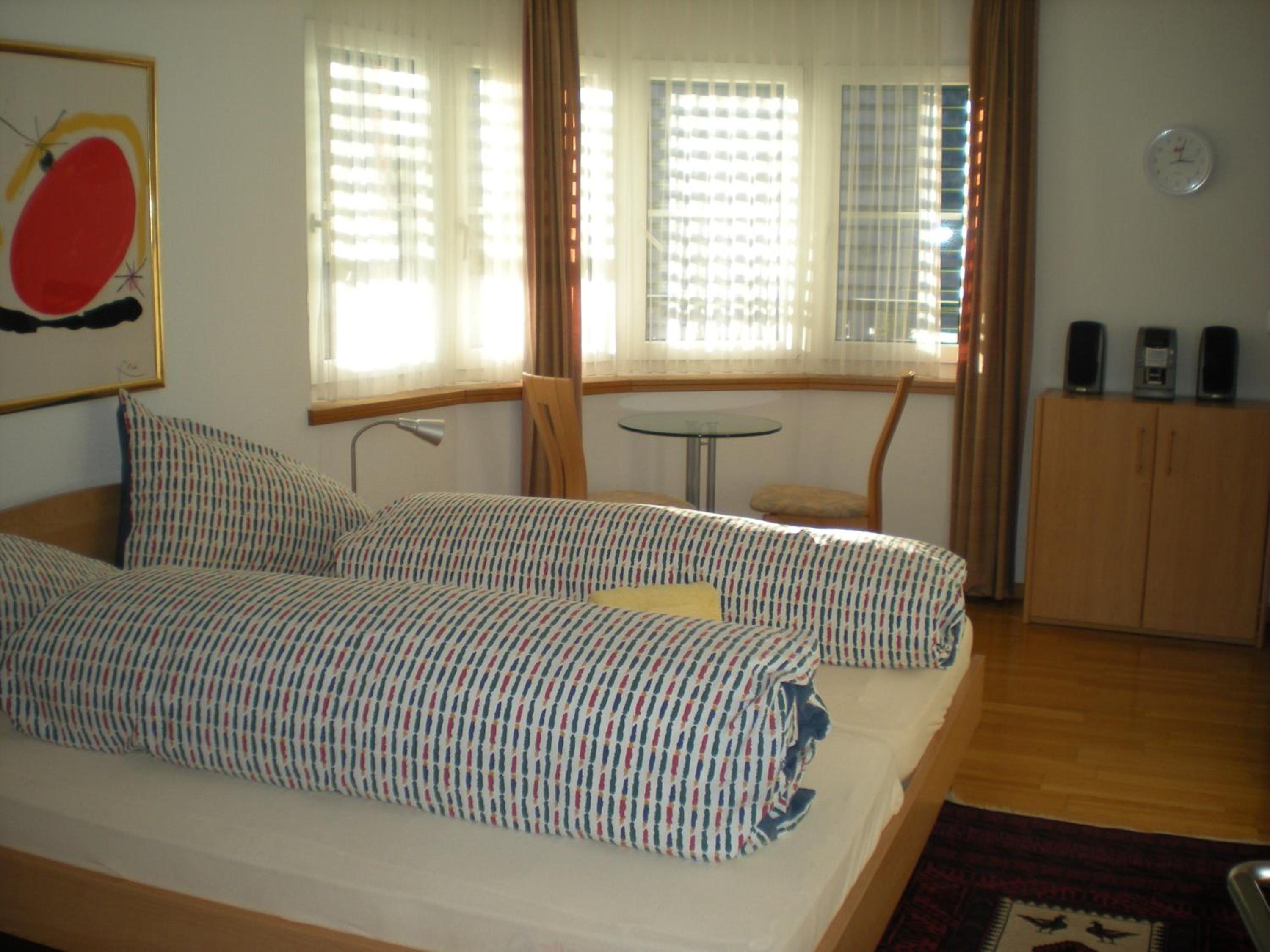 Standard One-Bedroom Apartment - Photo 16