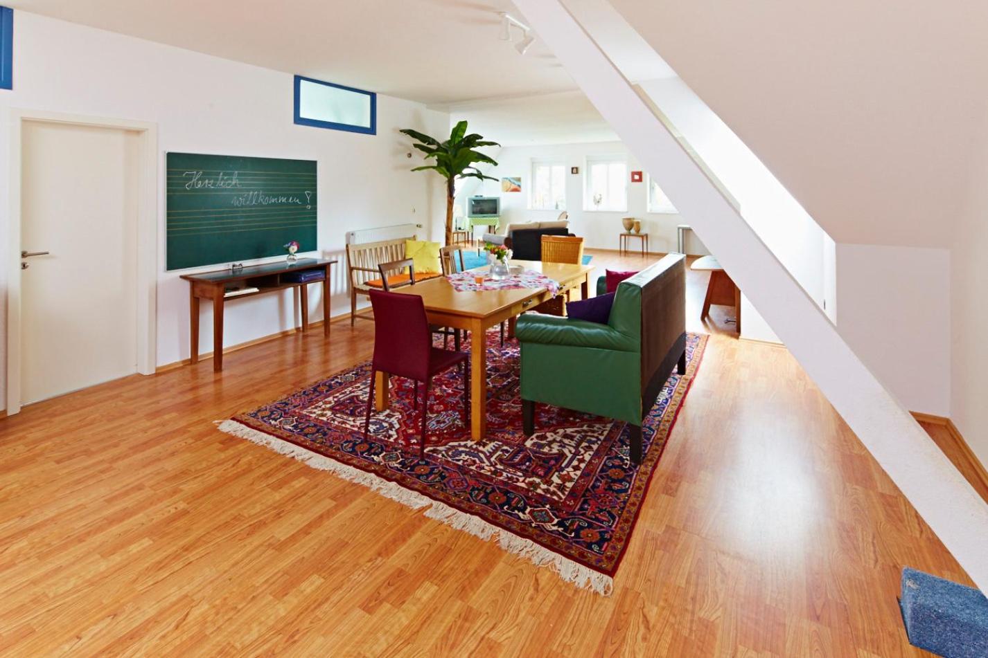 Three-Bedroom Apartment photo 3