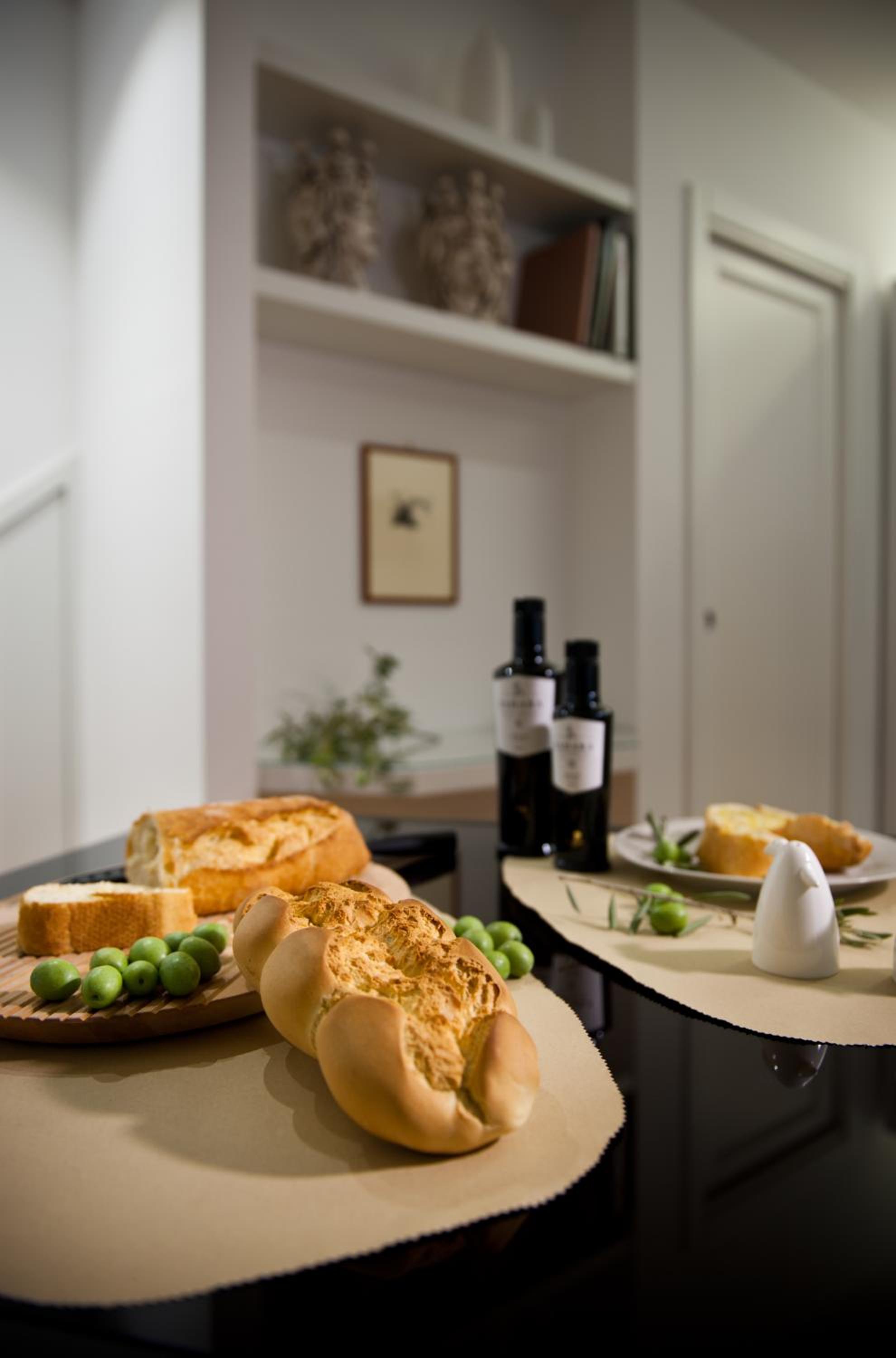 Studio Apartment photo 3