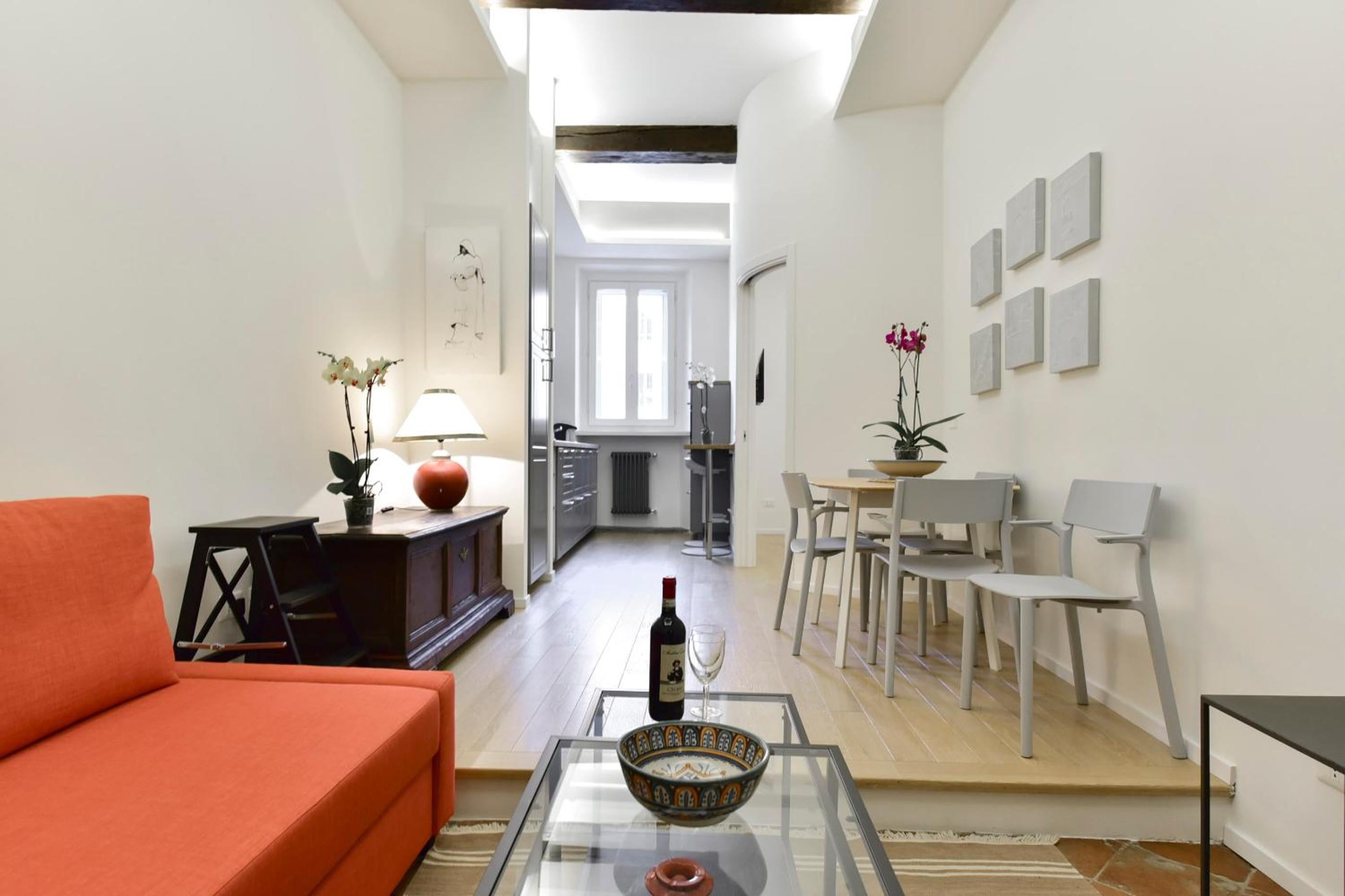 Deluxe Apartment
