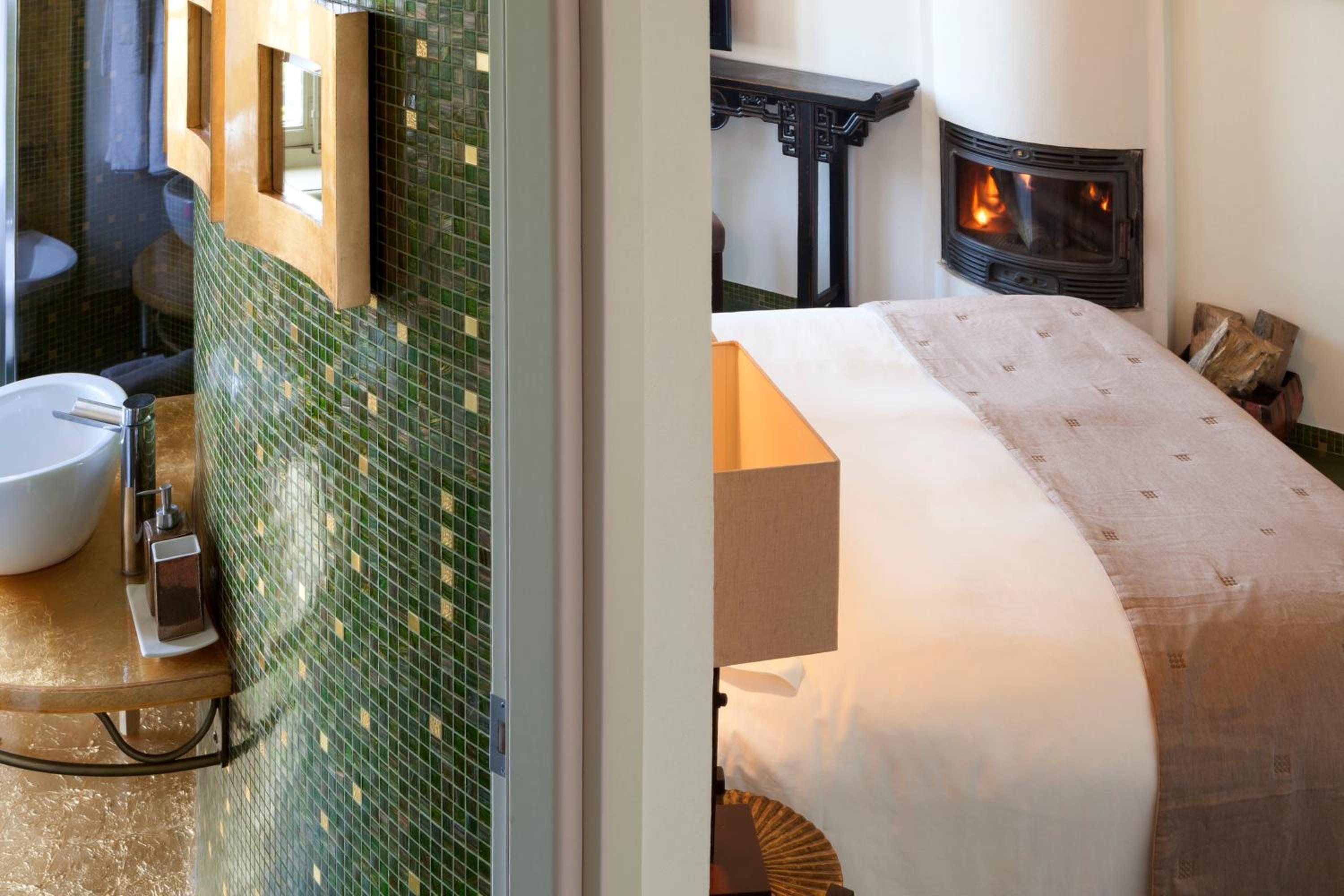 Deluxe Double Room - Photo 1
