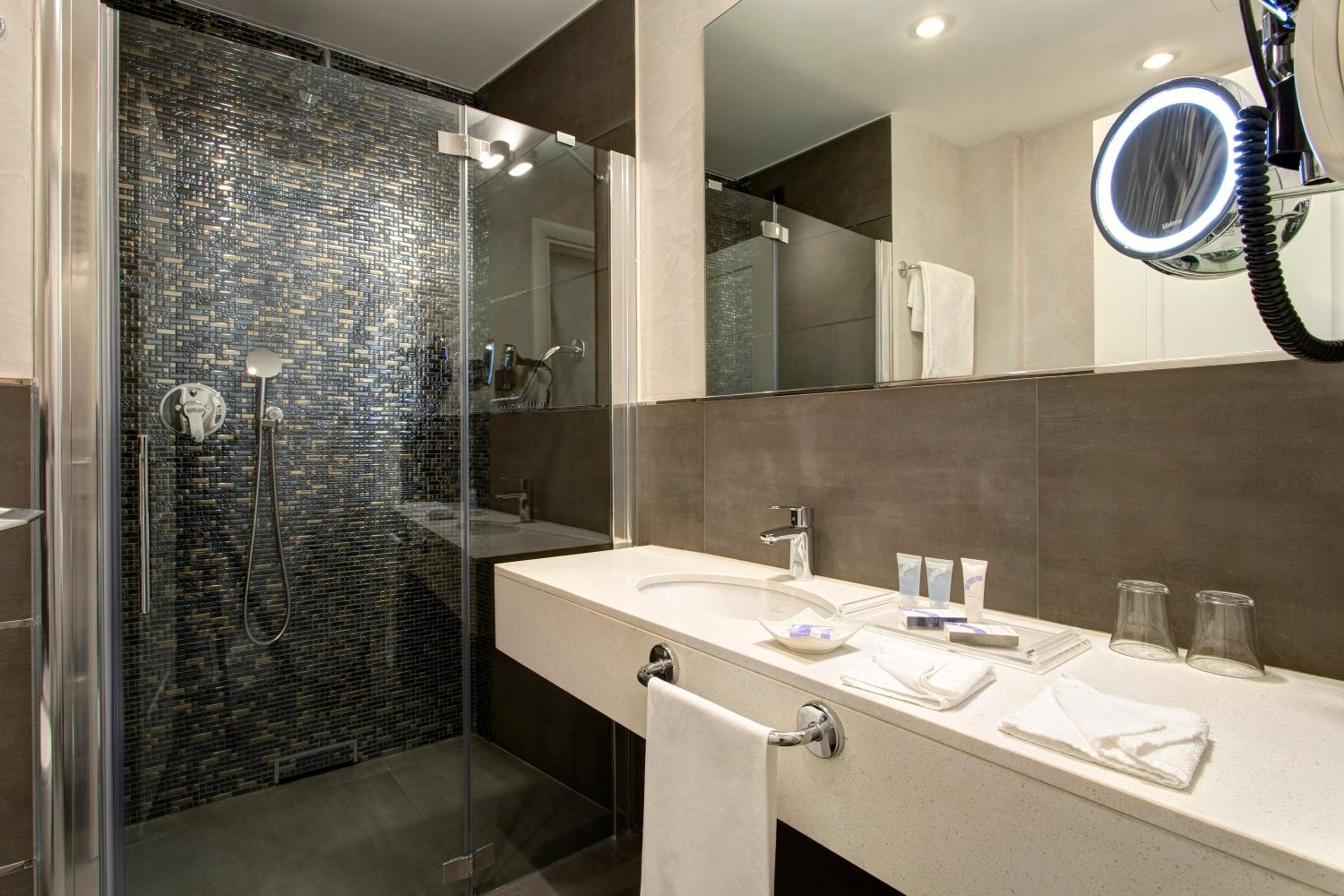 Classic Double or Twin Room