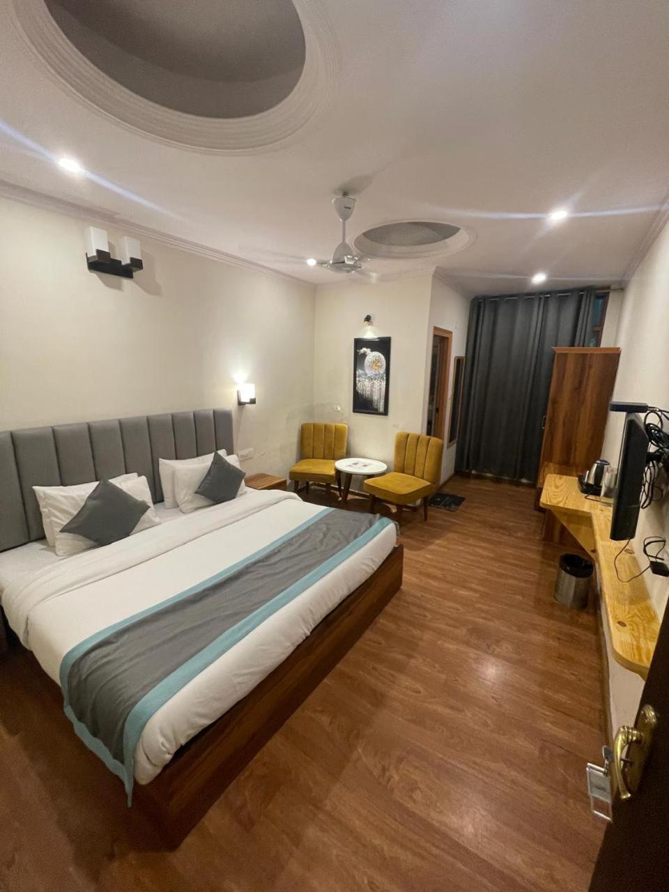 Premium Quadruple Room