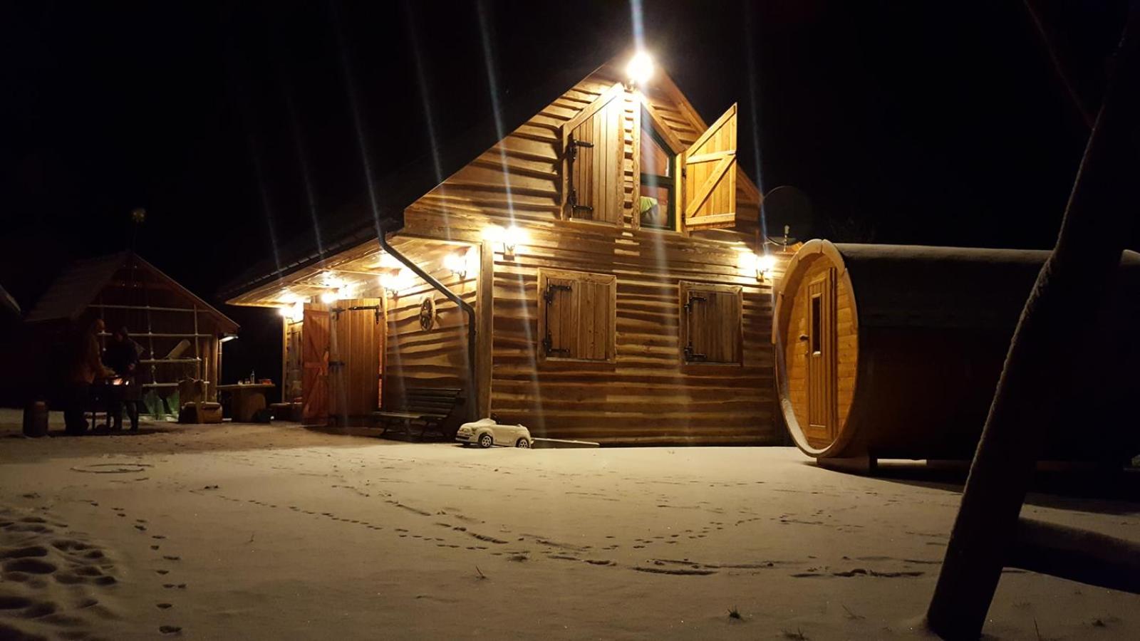 Three-Bedroom Chalet photo 3