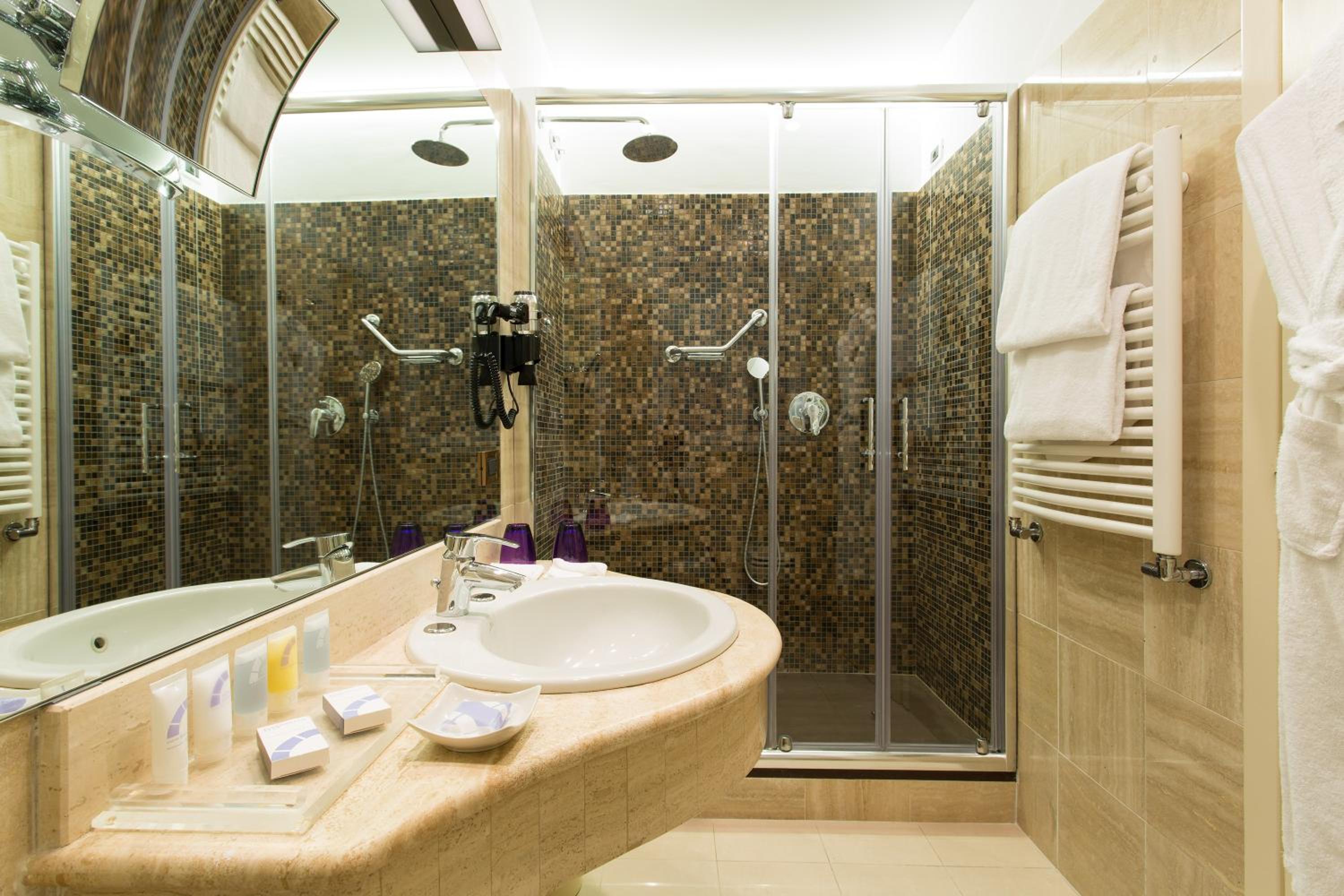 Classic Double or Twin Room