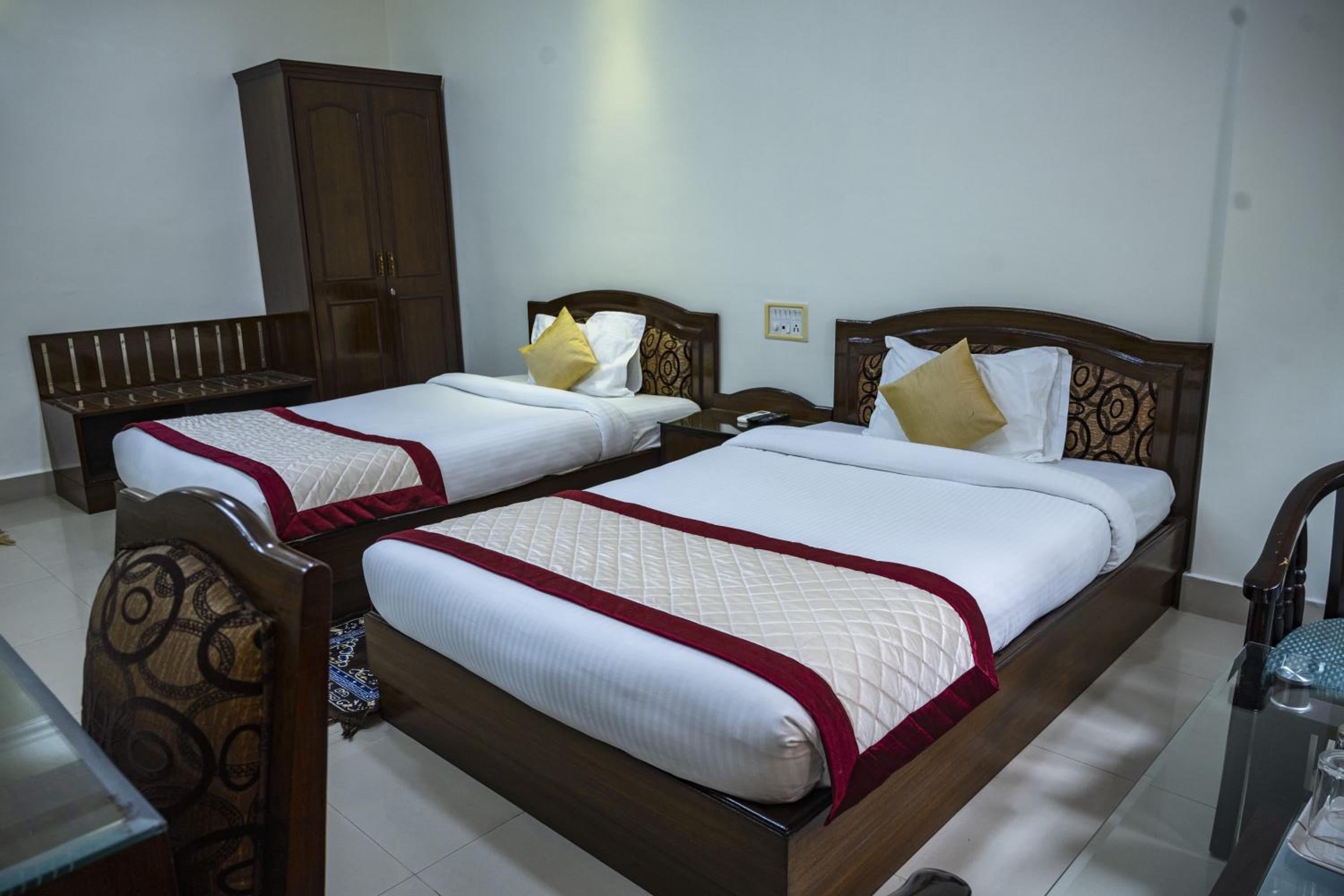 Double Room with Pool View