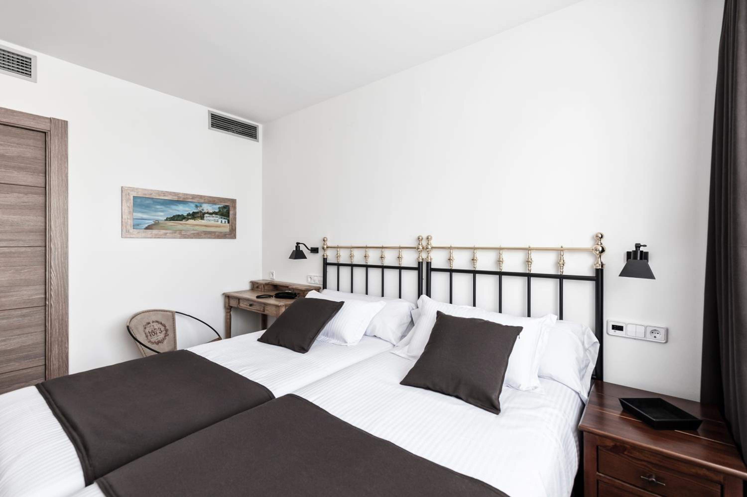 Habitación Doble o con Dos Camas