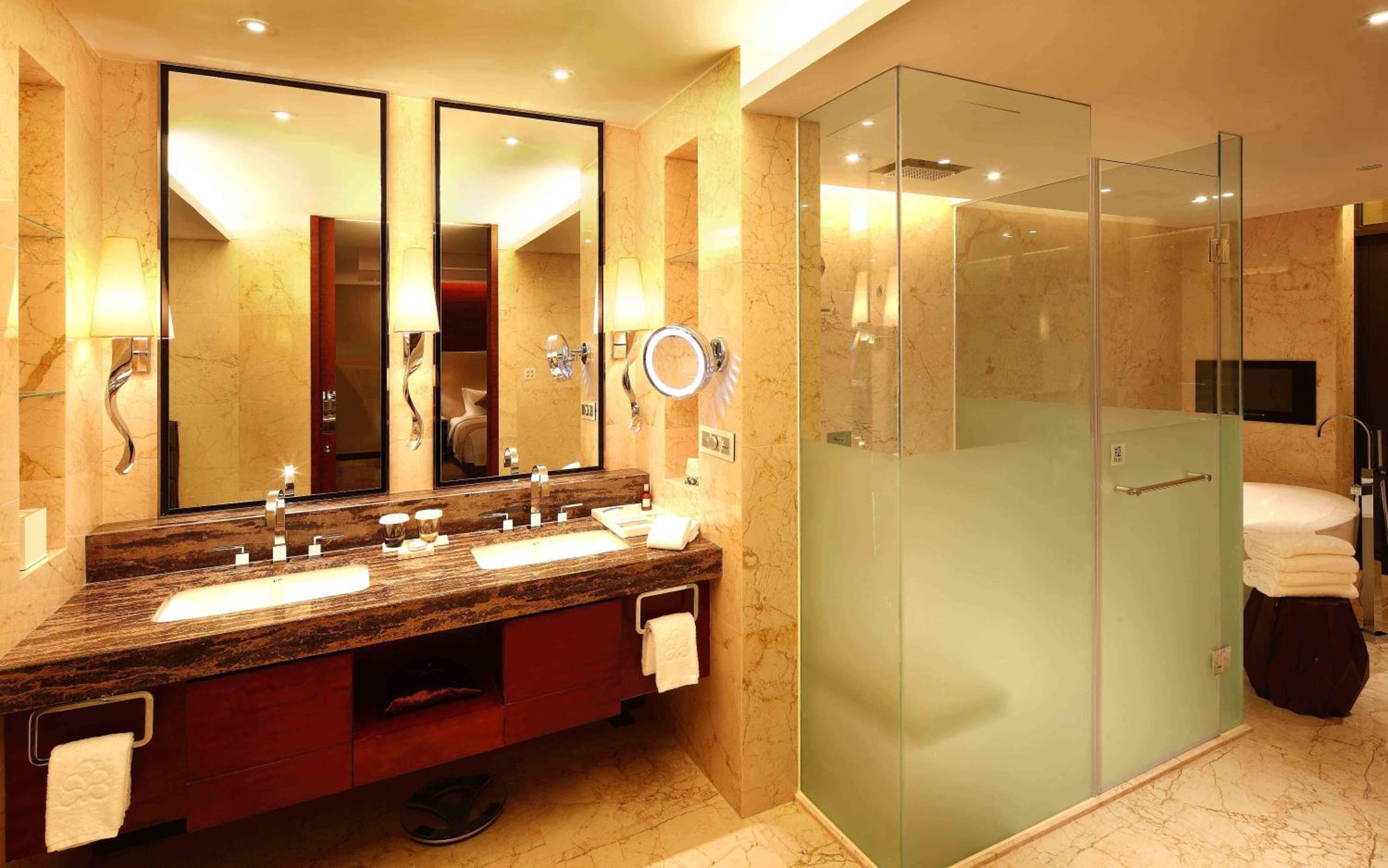 Superior Suite with Sea View photo 3