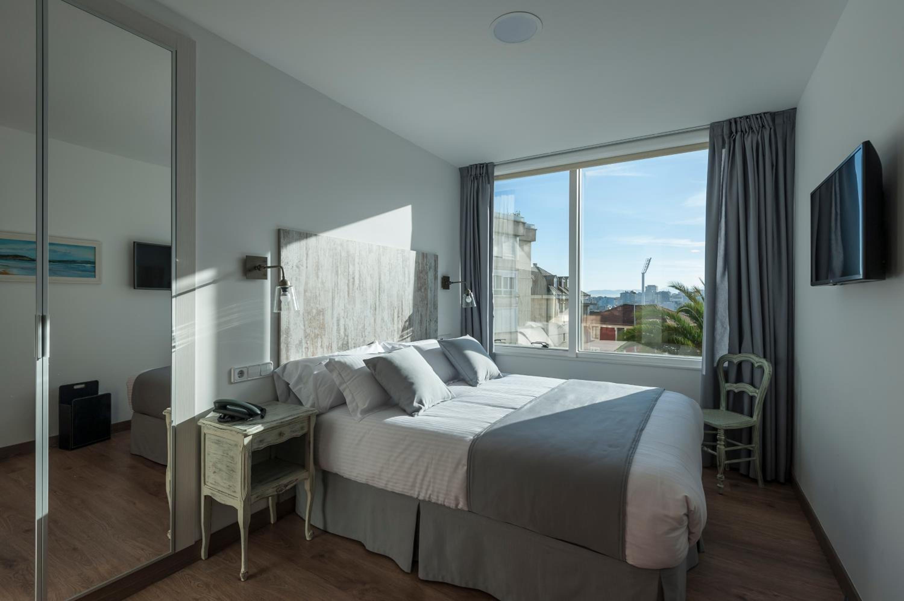 Habitación Estándar con Cama Queen
