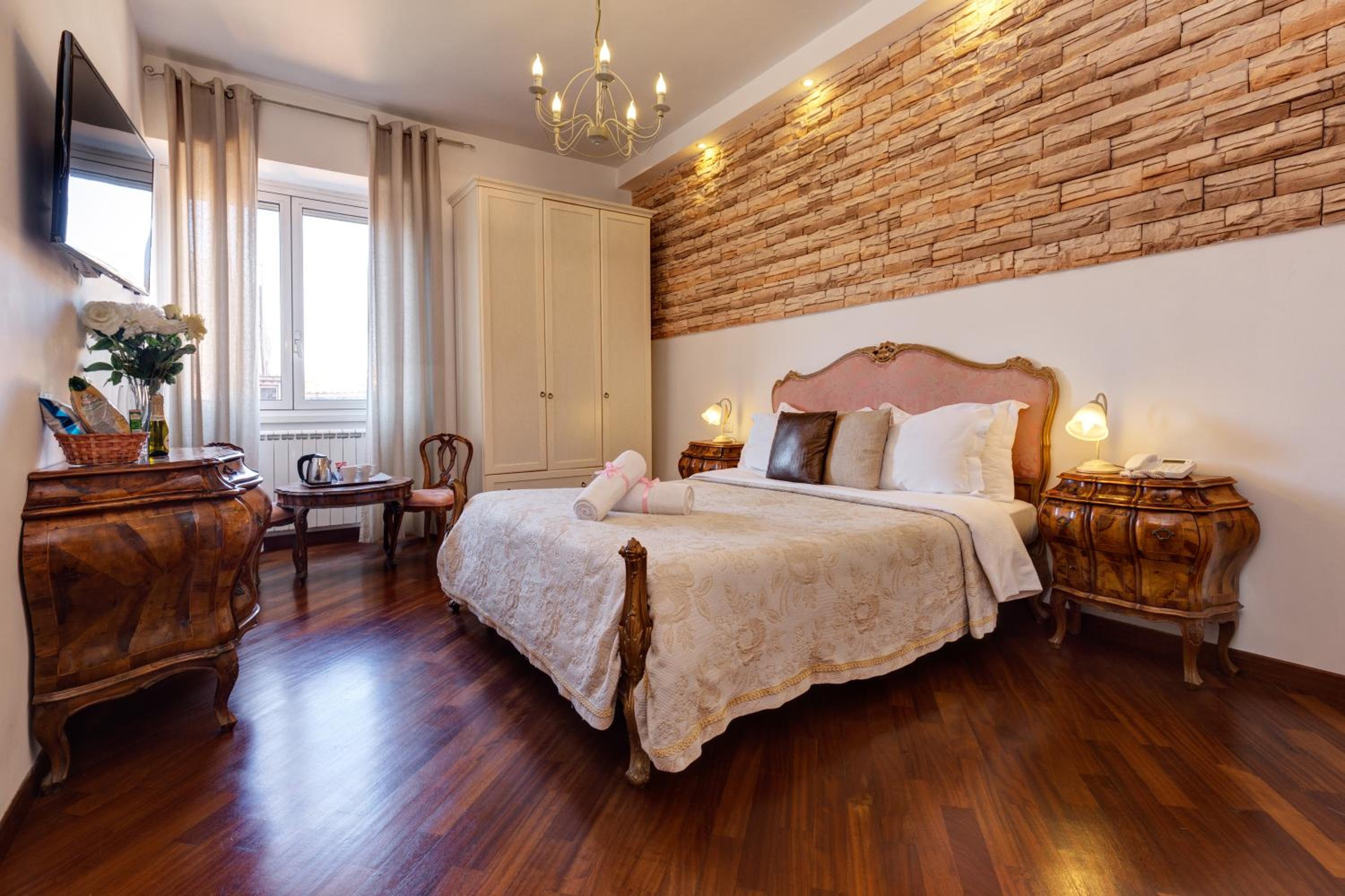 Double Room photo 2