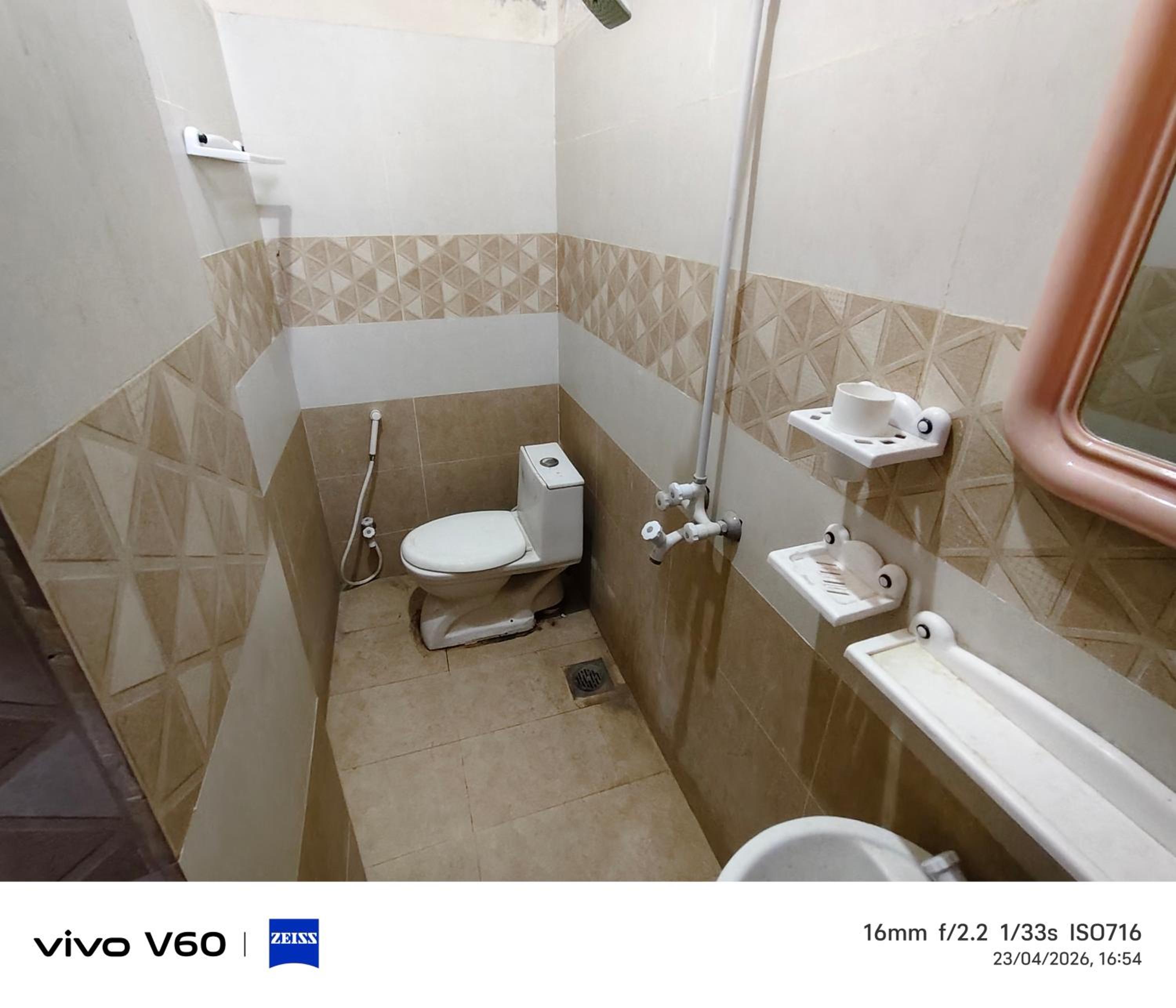 Budget Single Room photo 3