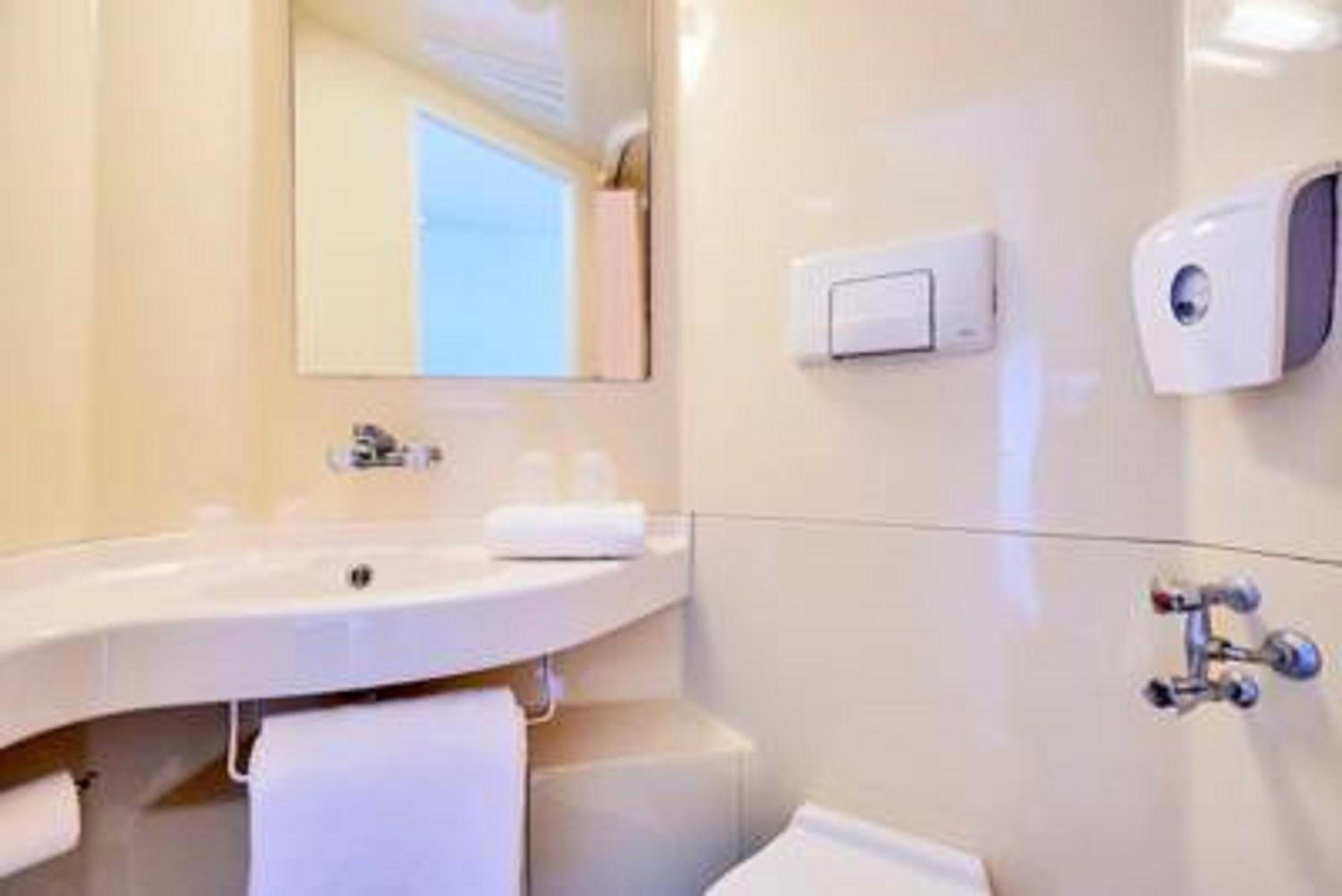 Triple Room - Photo 4