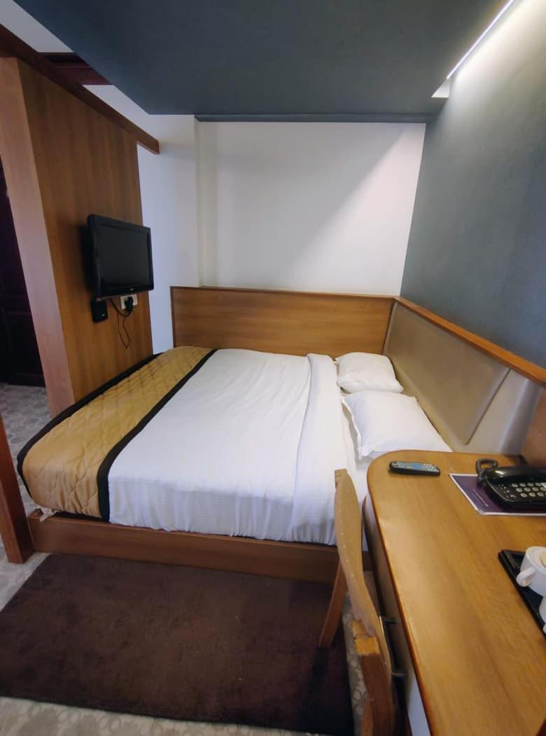 Comfort Deluxe Corner Room - Photo 1