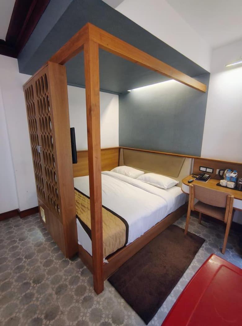 Comfort Deluxe Corner Room - Photo 2