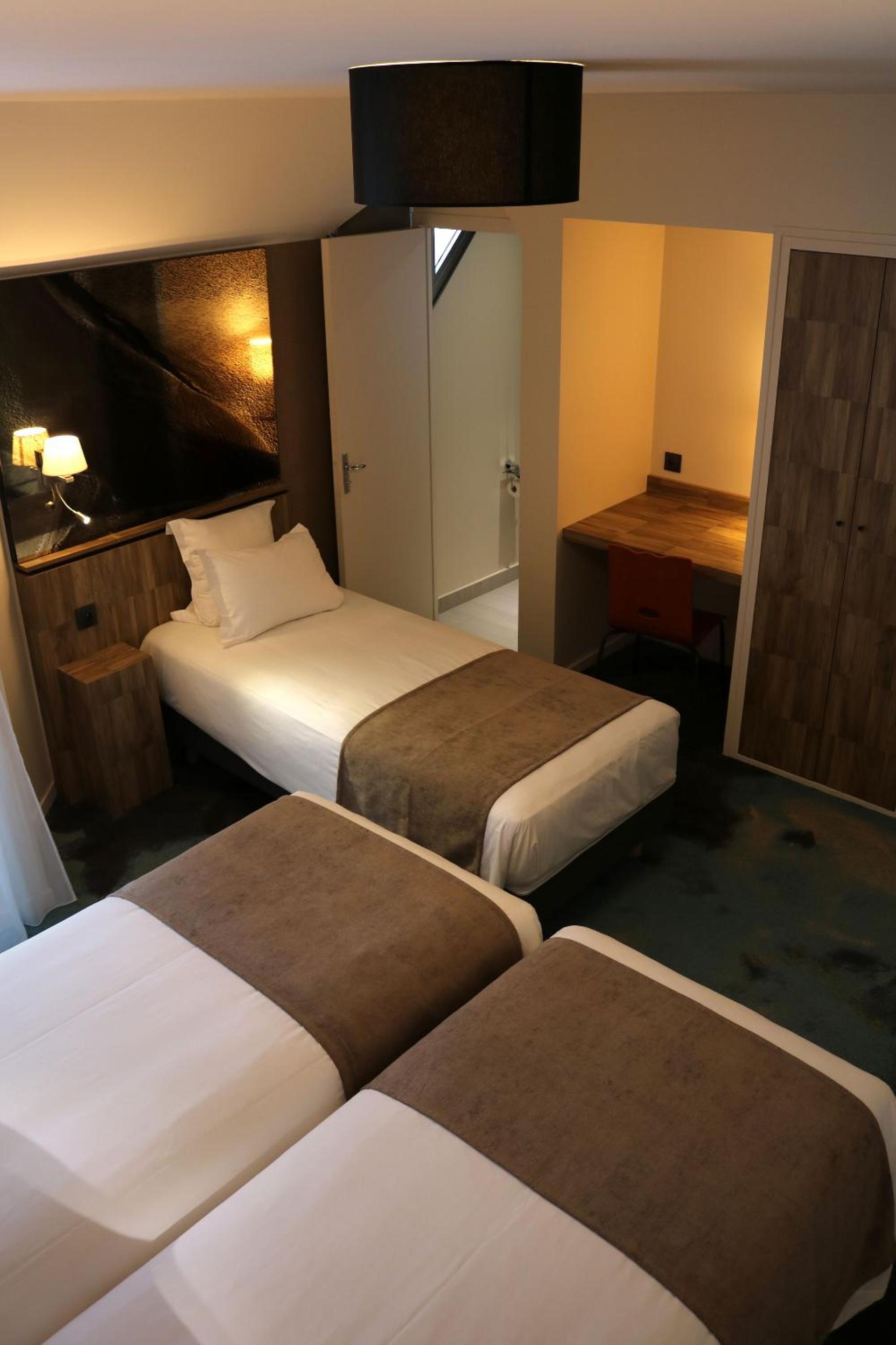 Triple Room - Photo 7