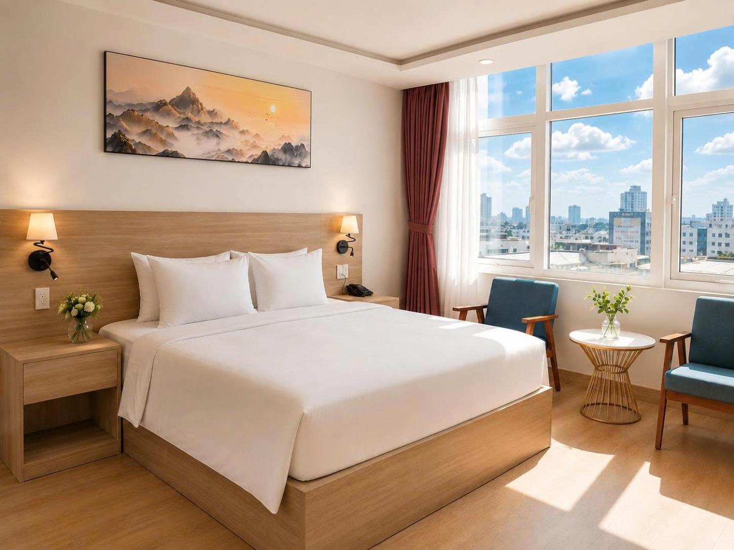 Deluxe Room Half Board