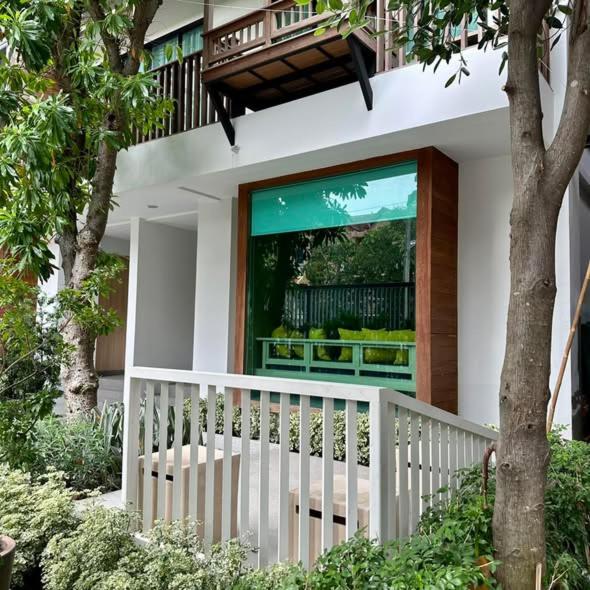Junior Suite with Garden View