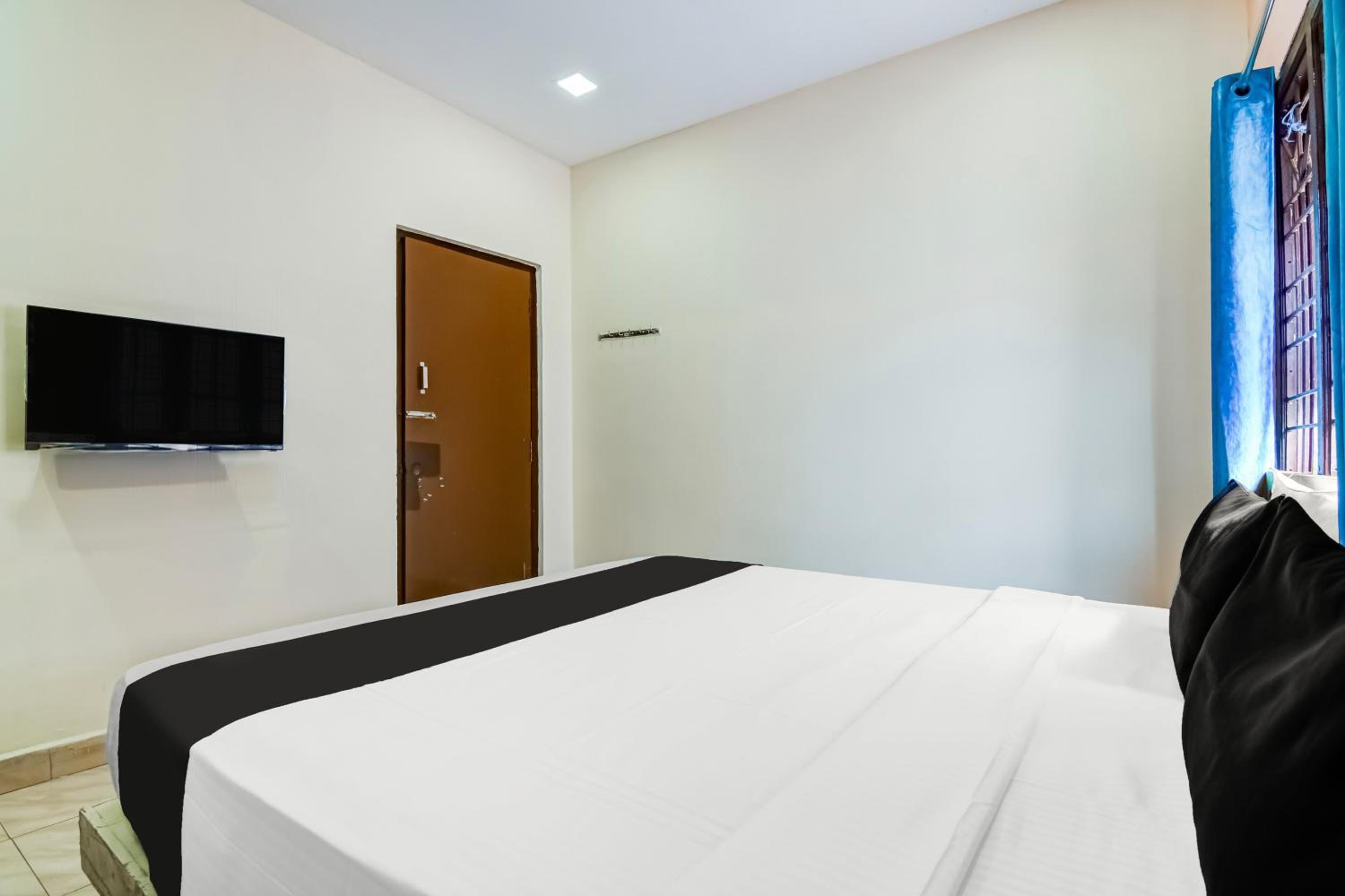 Deluxe Double Room with Bath