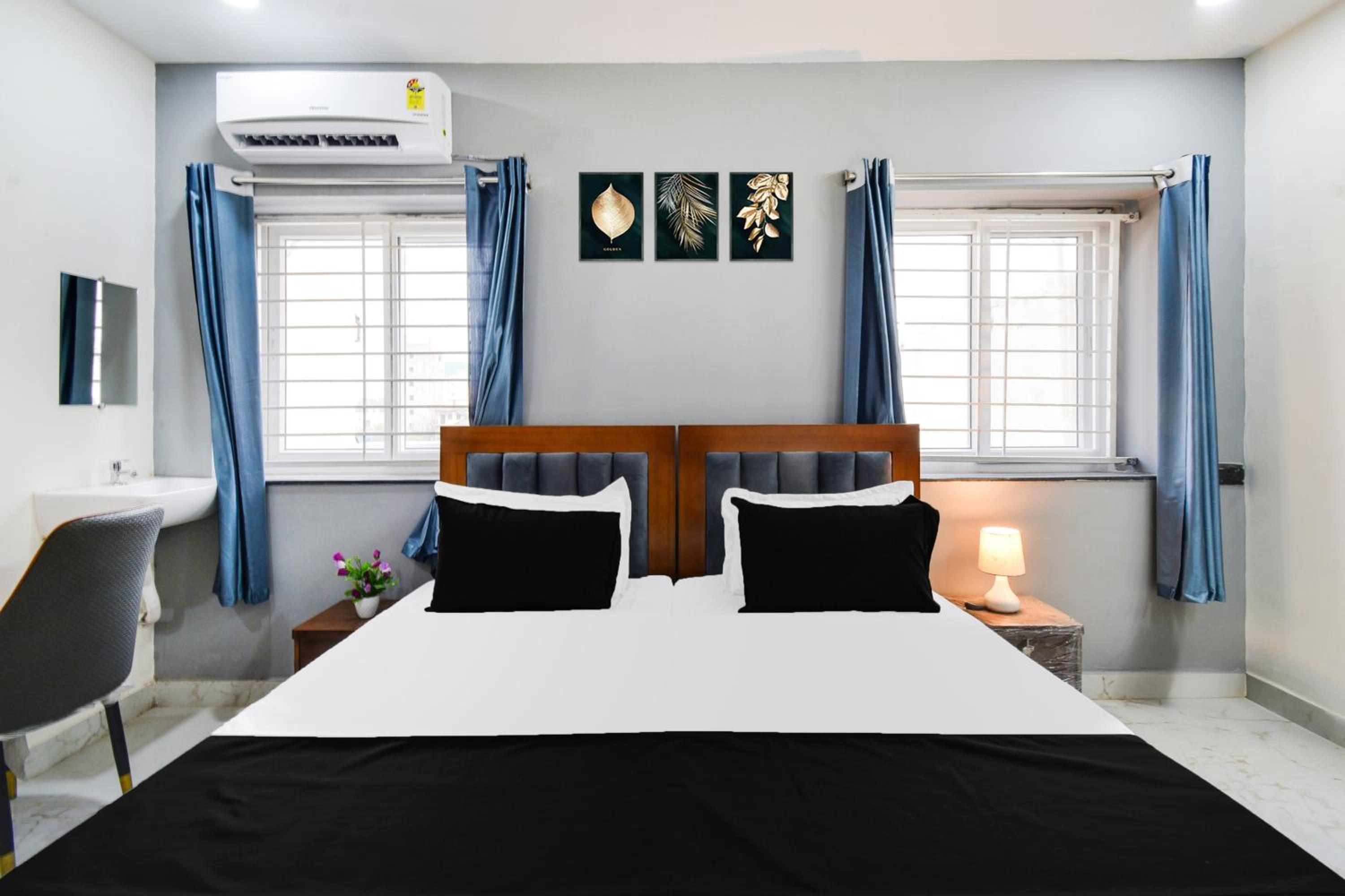 Triple Room with Balcony photo 2