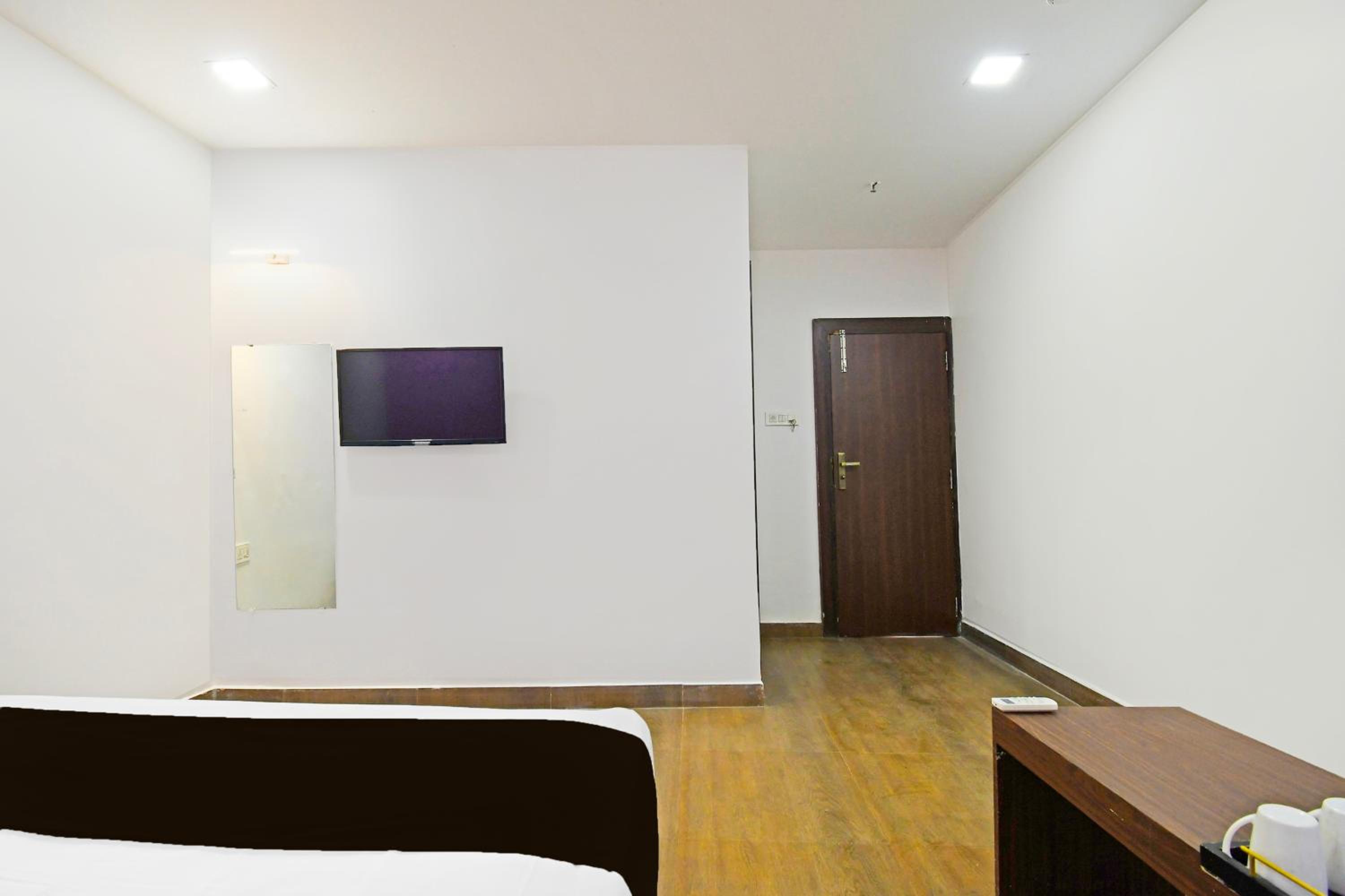 Deluxe Single Room