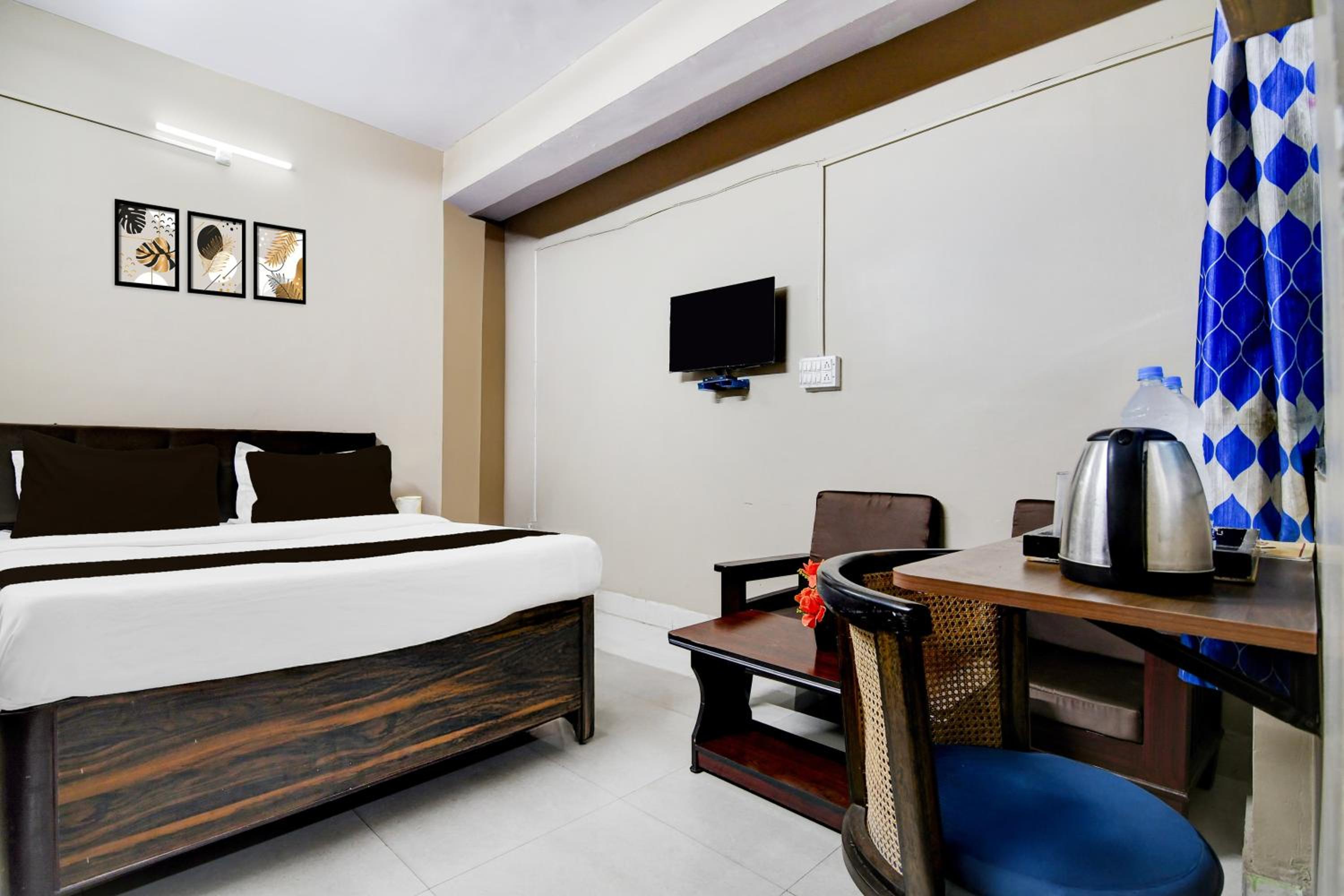 Deluxe Double Room with Bath