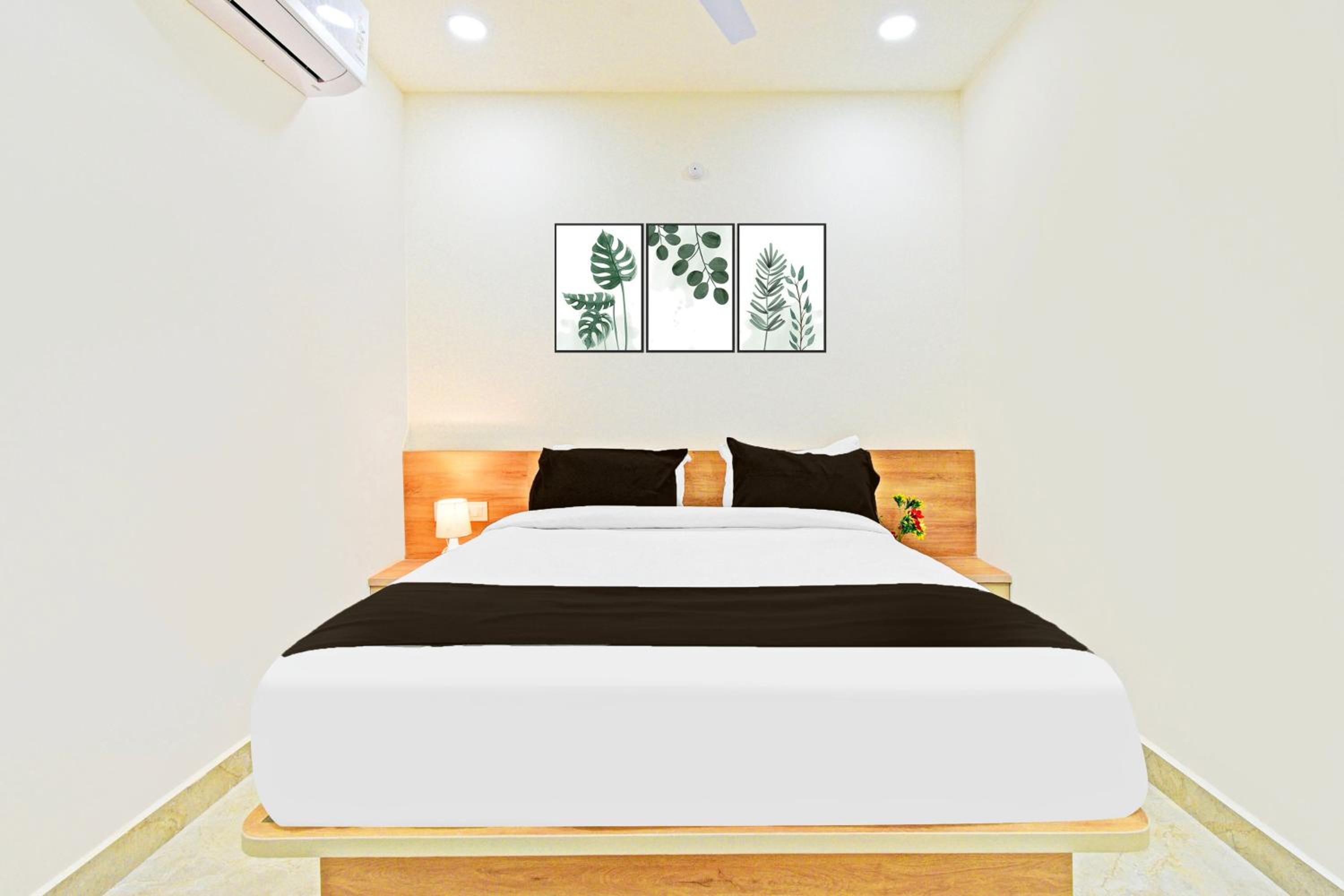 Deluxe Triple Room photo 2