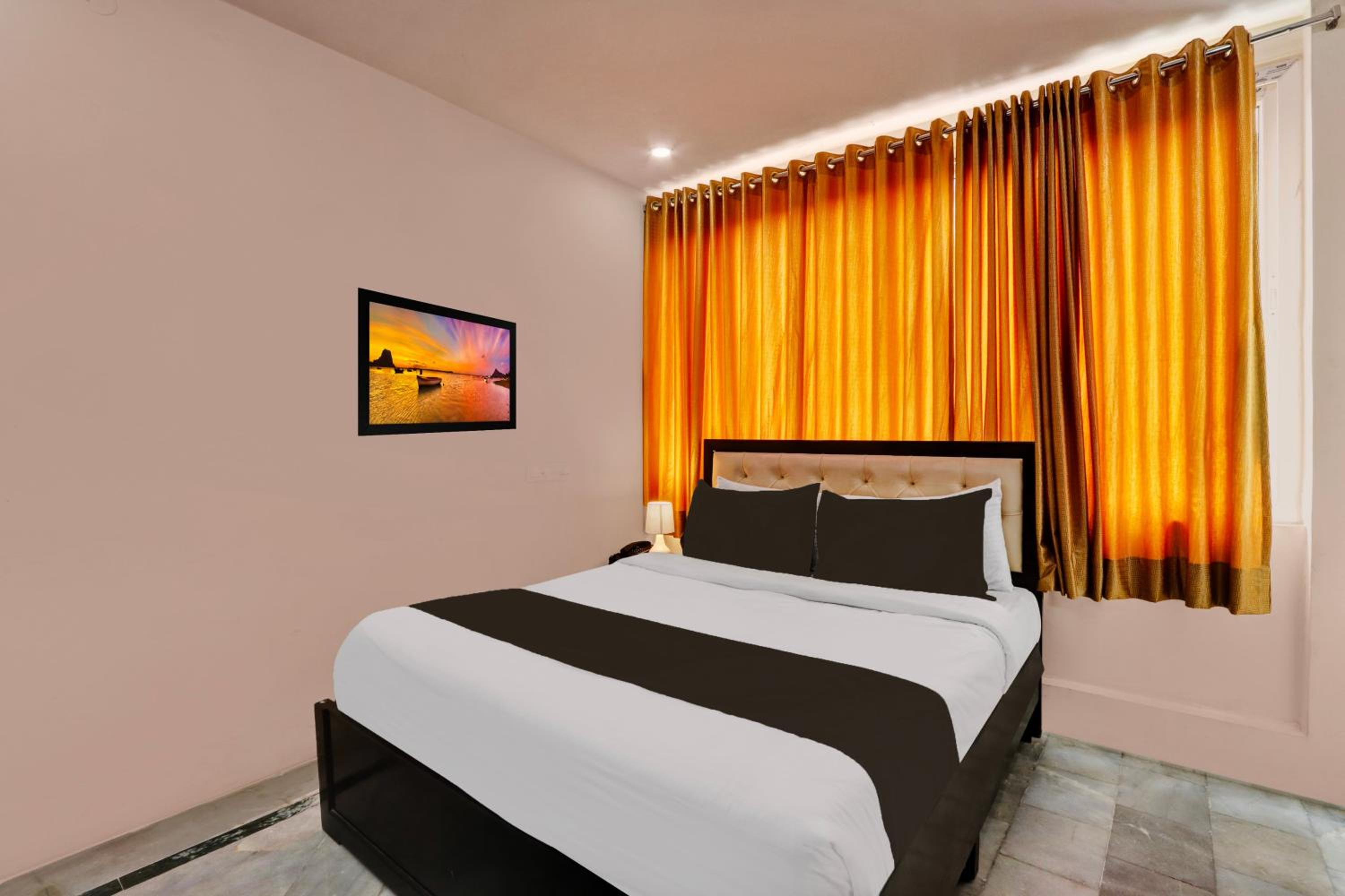 Deluxe Twin Room photo 2