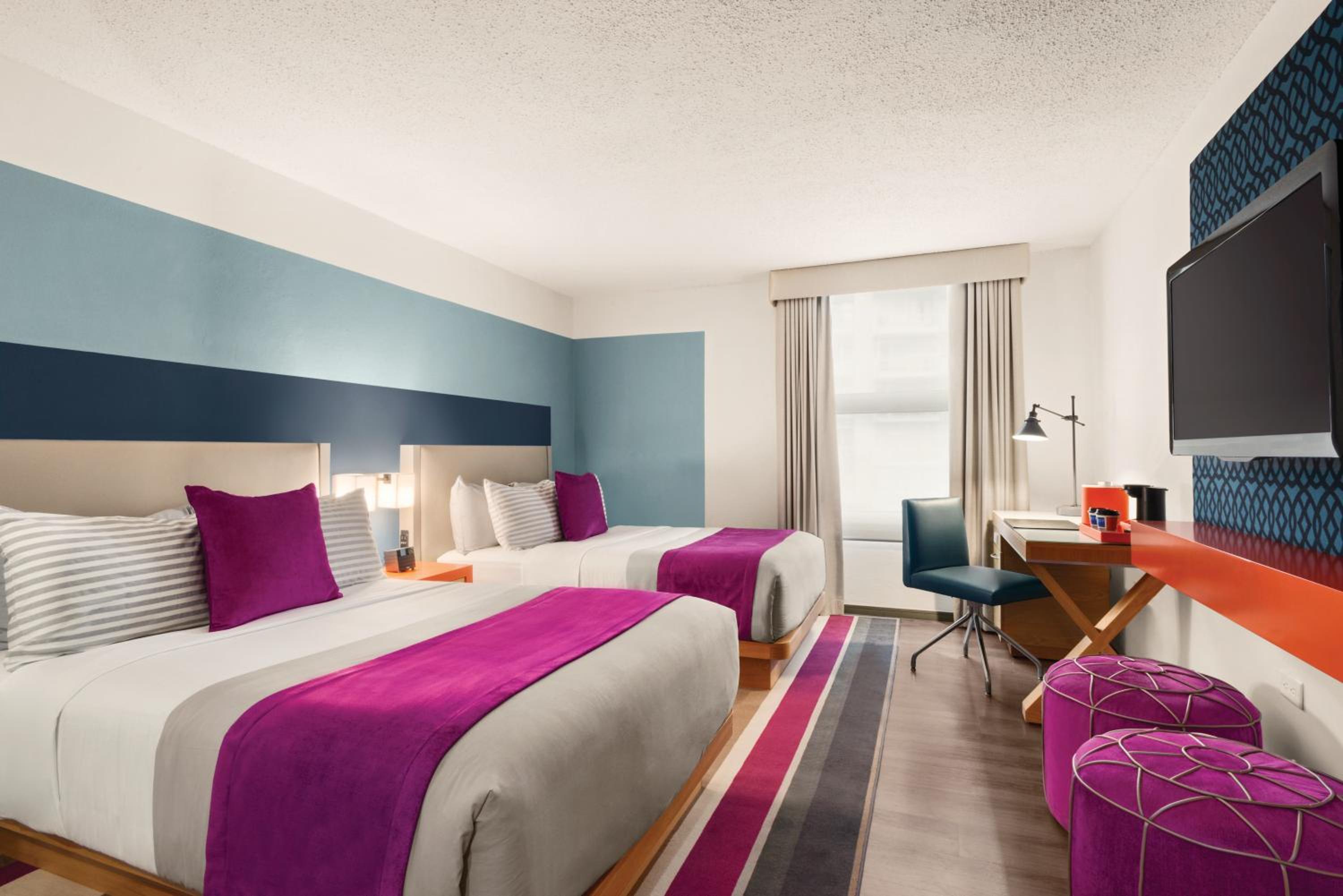 Superior Room with Two Double Beds - Photo 2