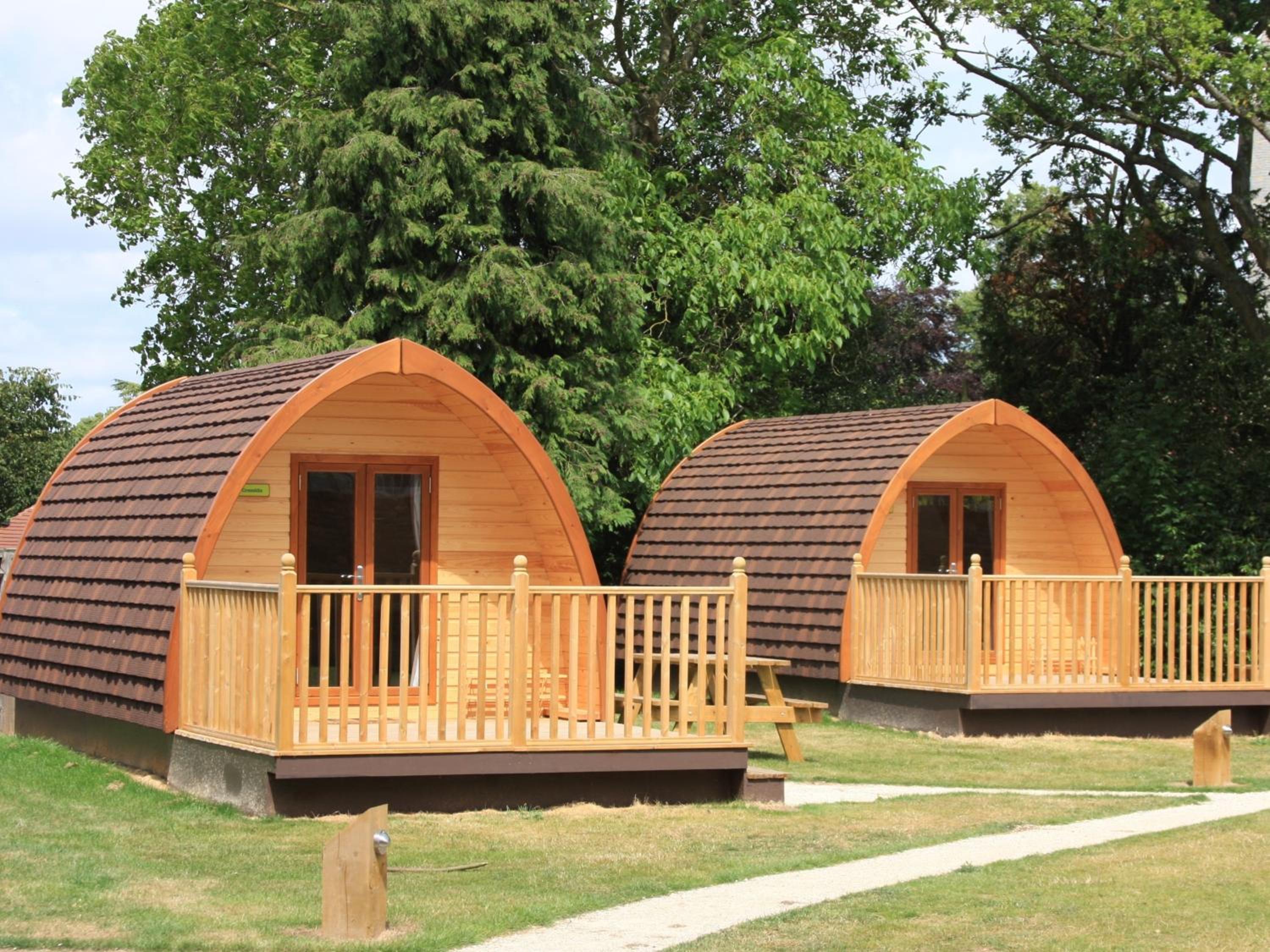 Deluxe Camping Pod