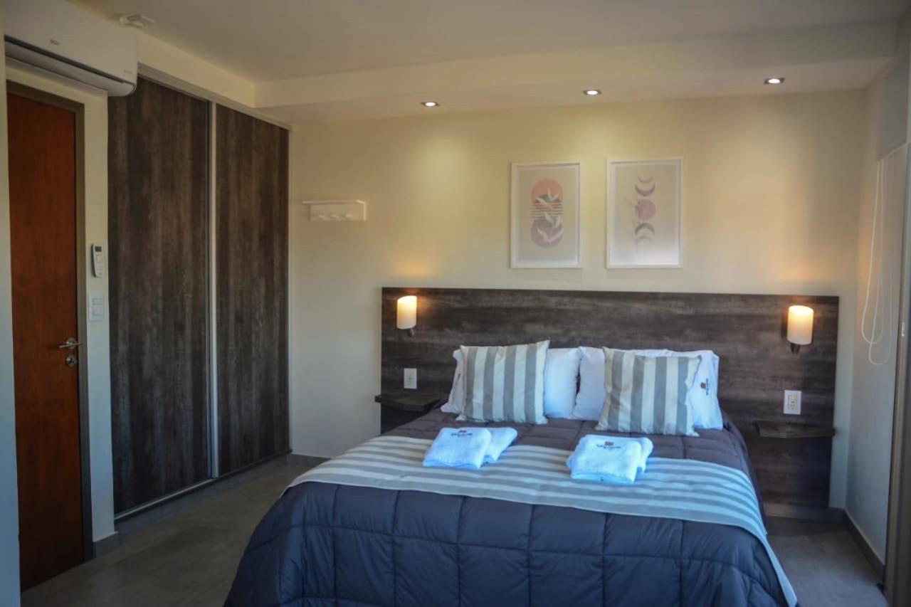 Two-Bedroom House photo 2
