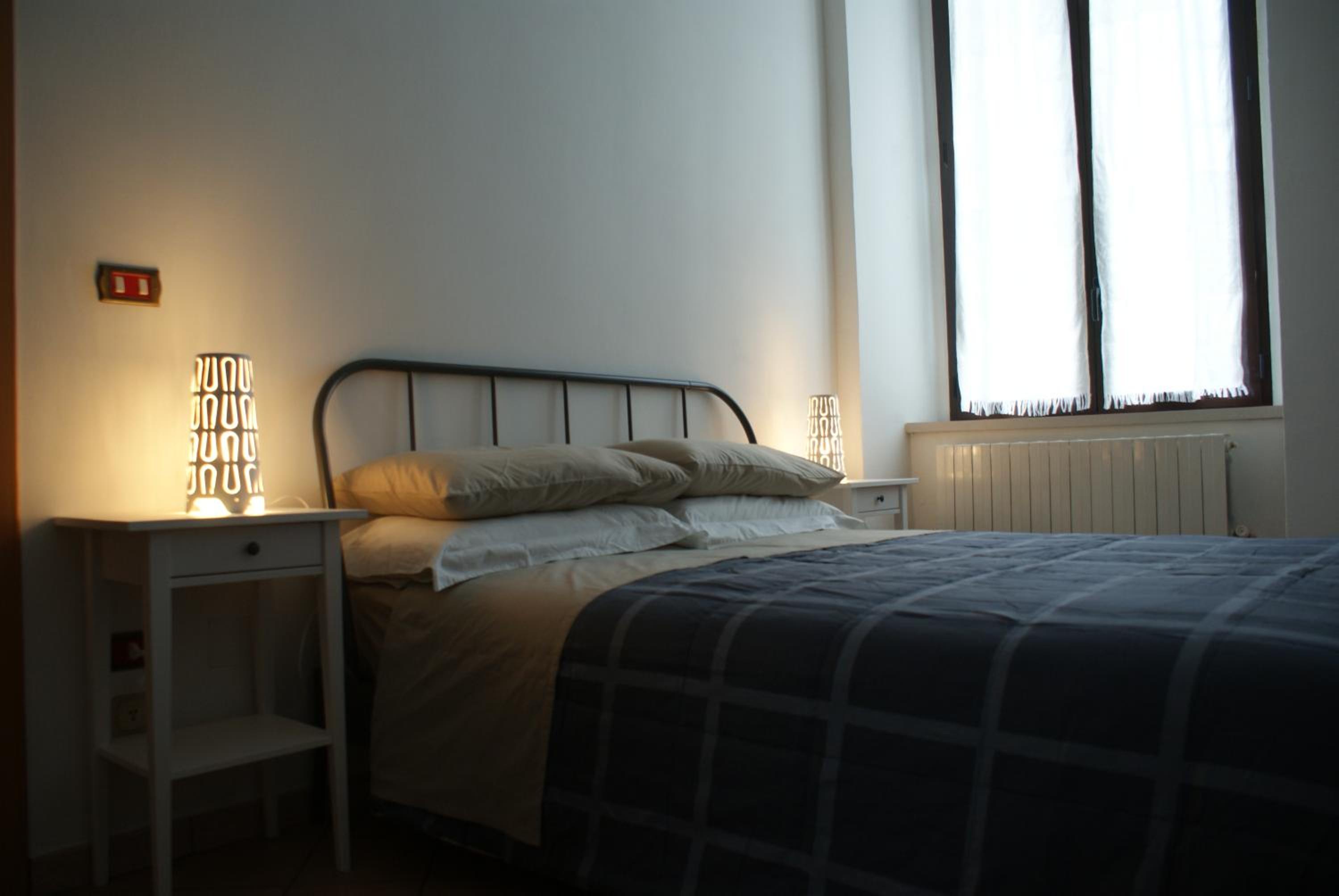 One-Bedroom Apartment - Photo 7