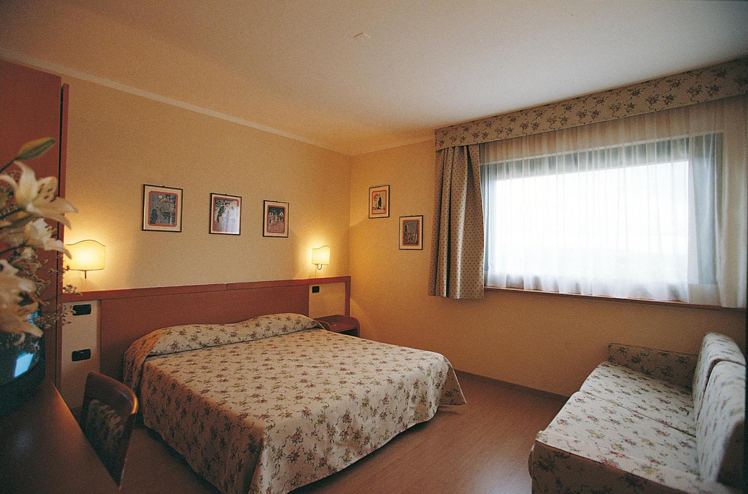 Comfort Triple Room
