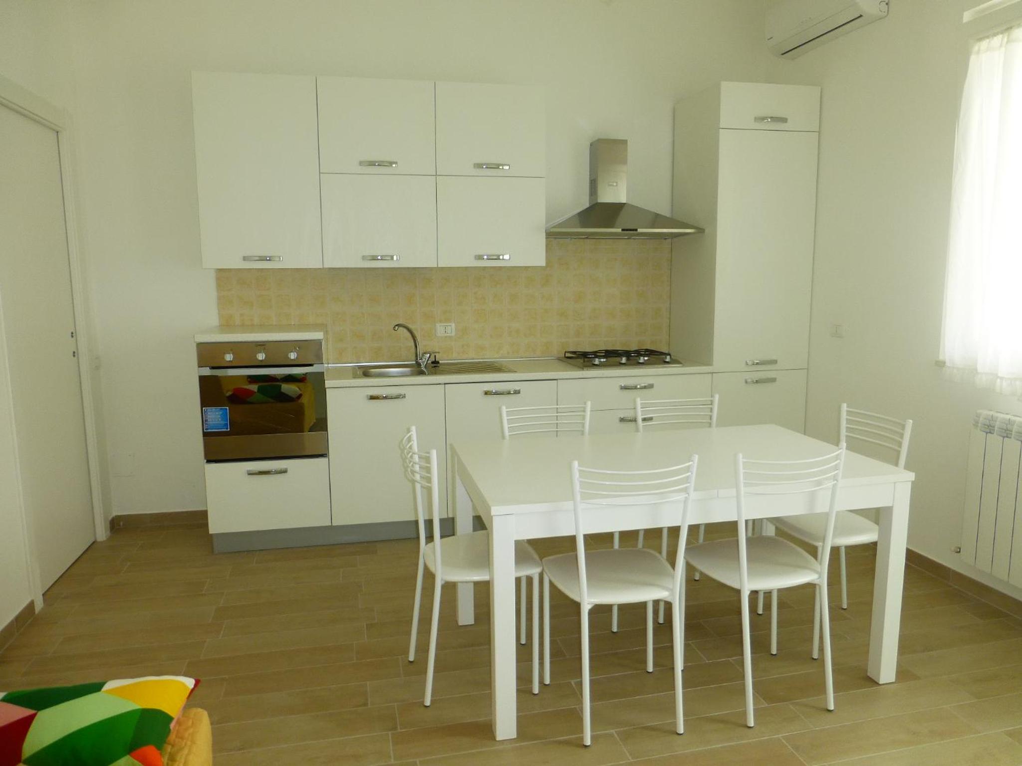 Two-Bedroom Apartment - Photo 8