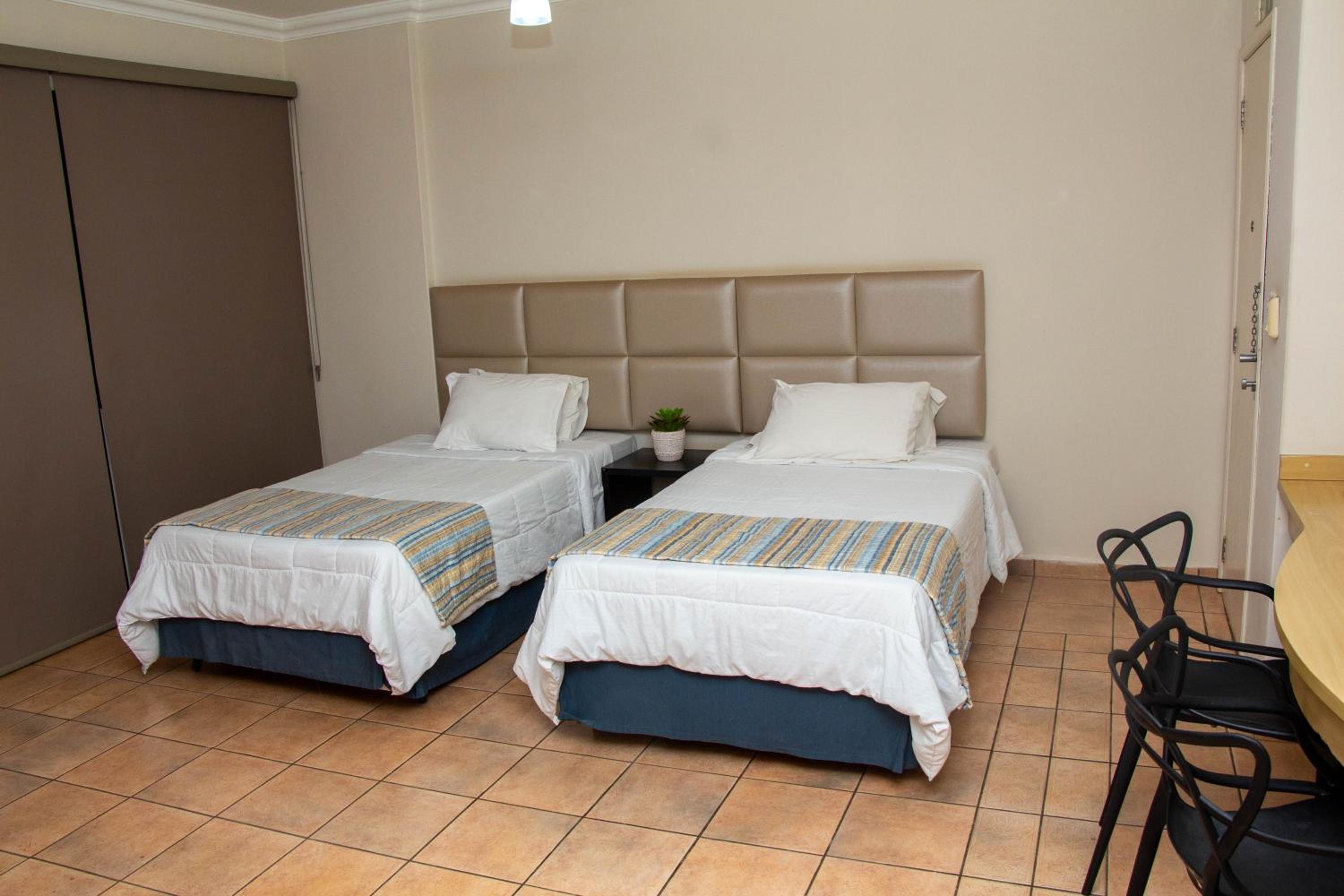 Superior Suite - Photo 3