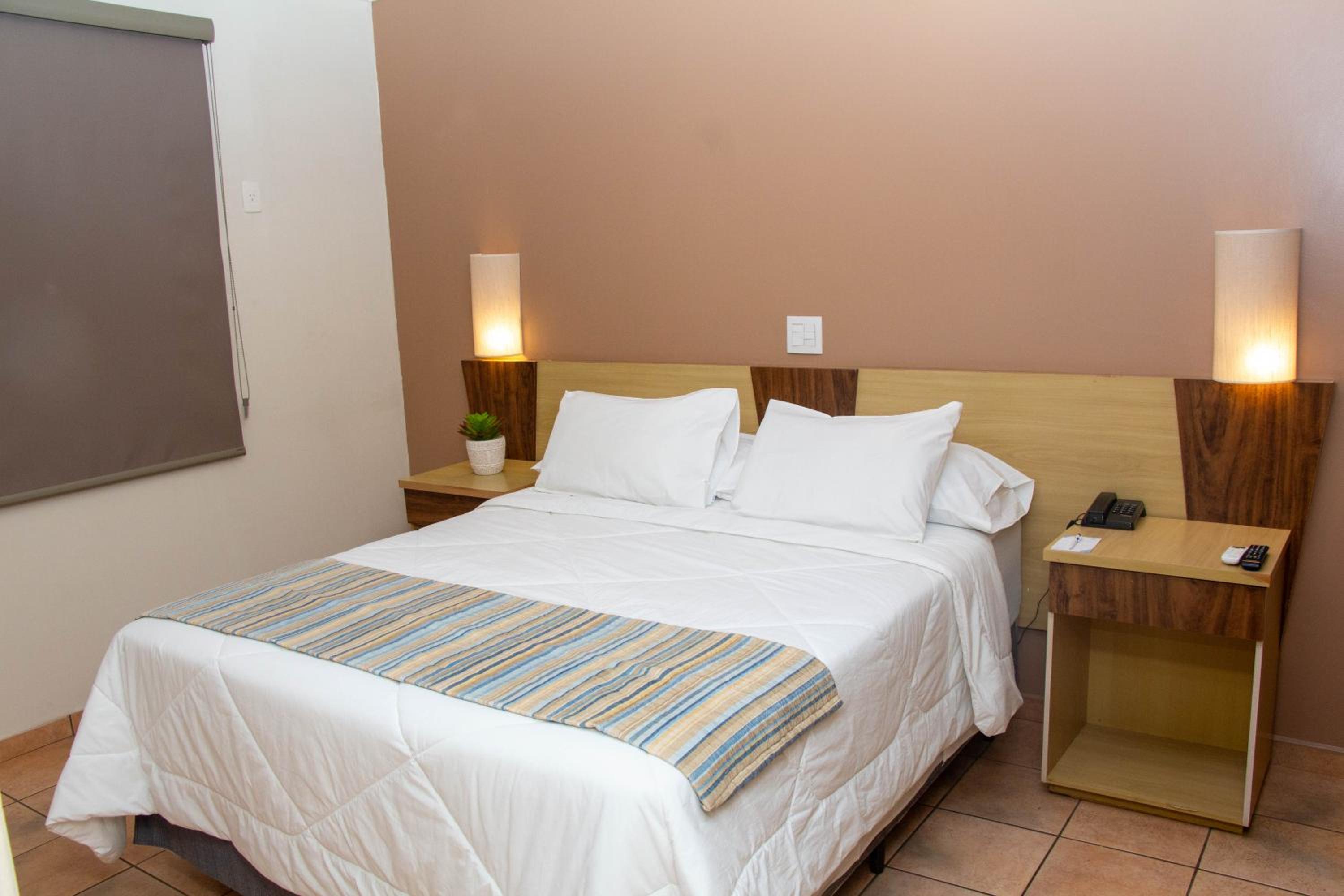 Superior Suite - Photo 4