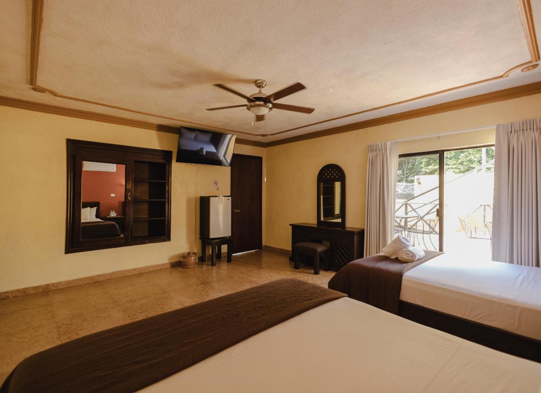Large Twin Room
