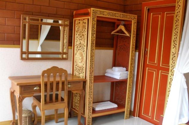 Deluxe Double or Twin Room photo 3