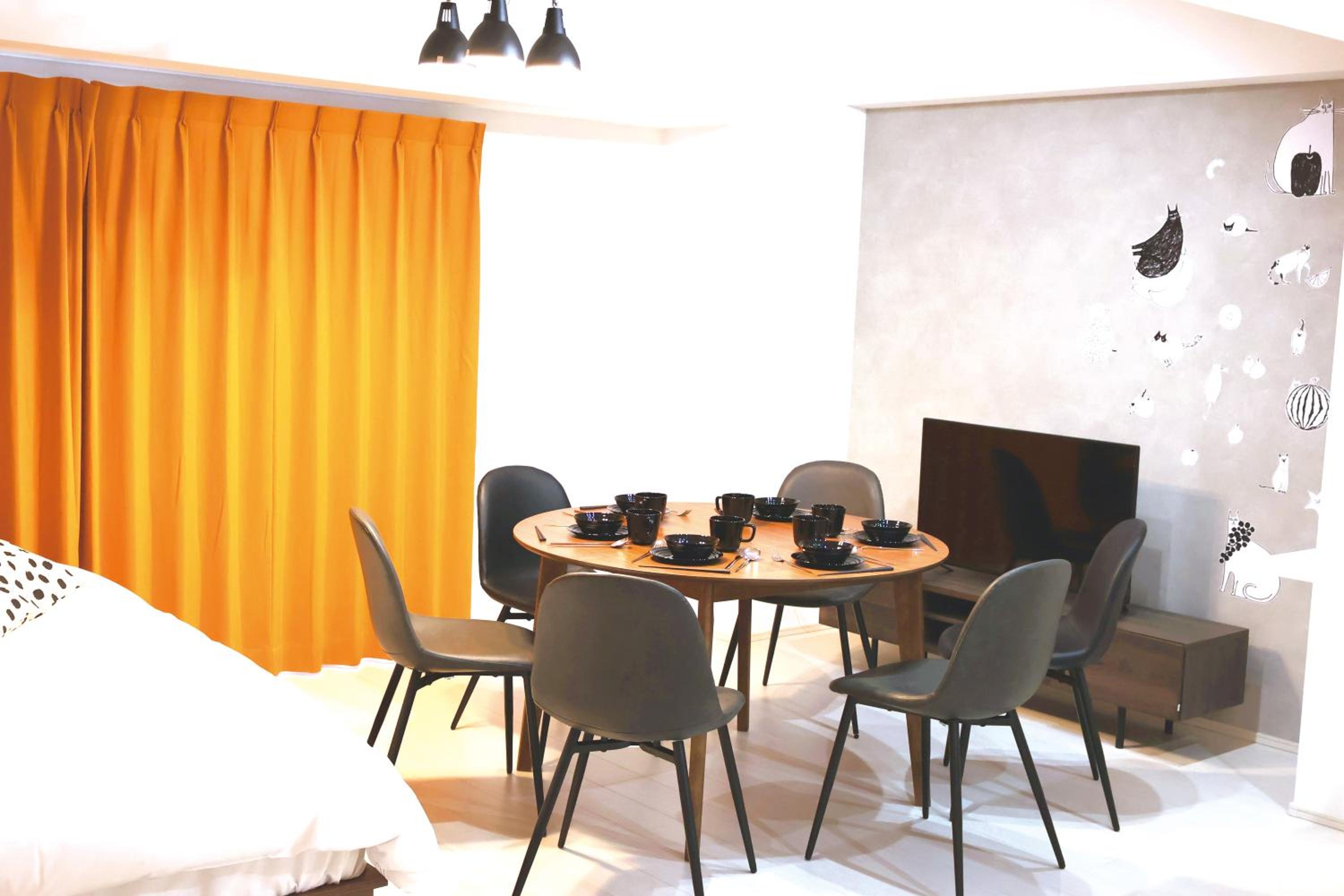 Three-Bedroom Apartment photo 2