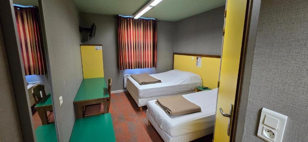 Classic Triple Room photo 3