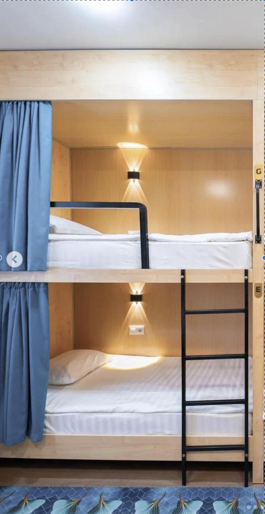 Bunk Bed in Mixed Dormitory Room